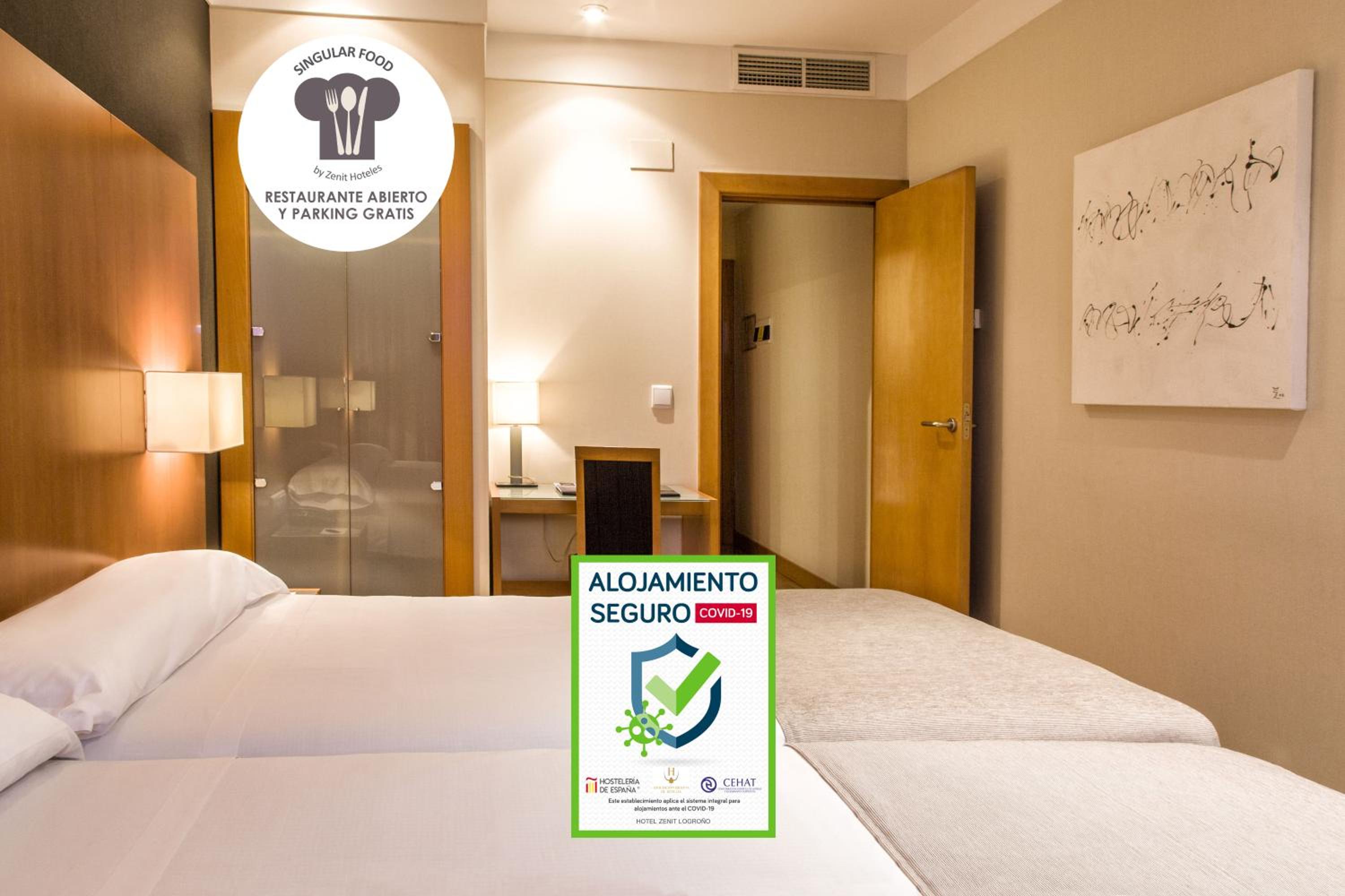 Double or Twin Room (1-2 People) - Photo 2