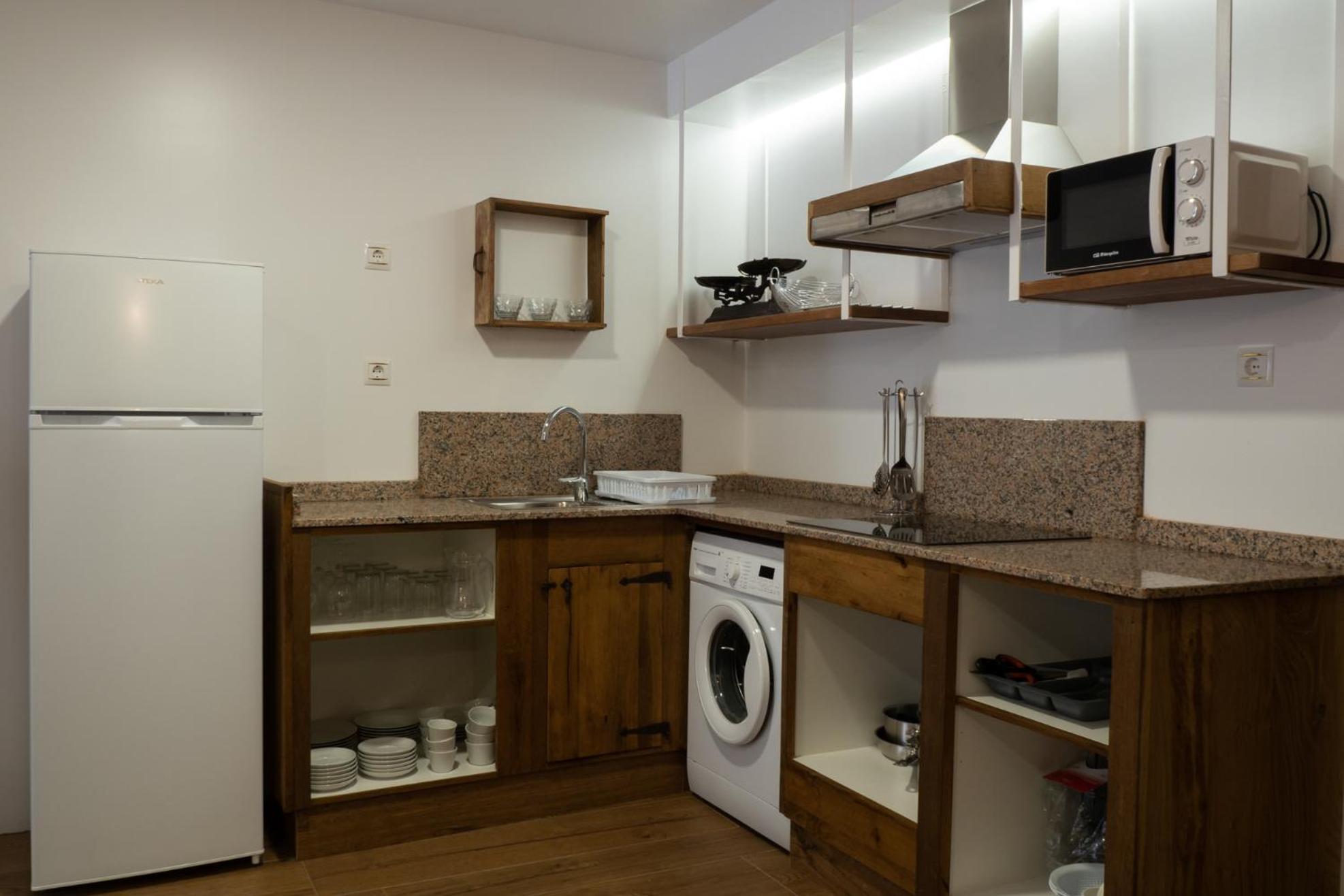Deluxe Apartment photo 2