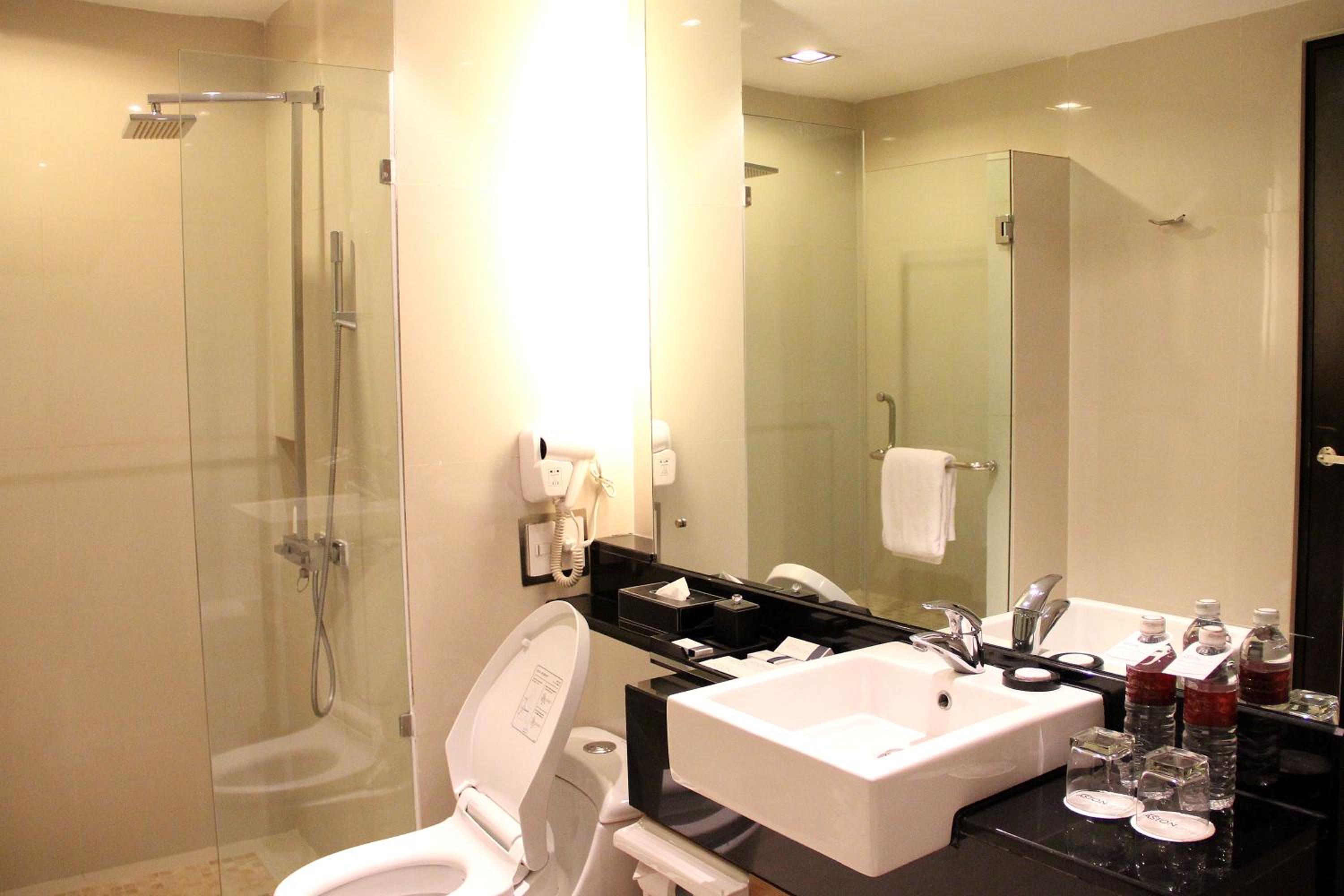 Deluxe Double or Twin Room - Photo 2