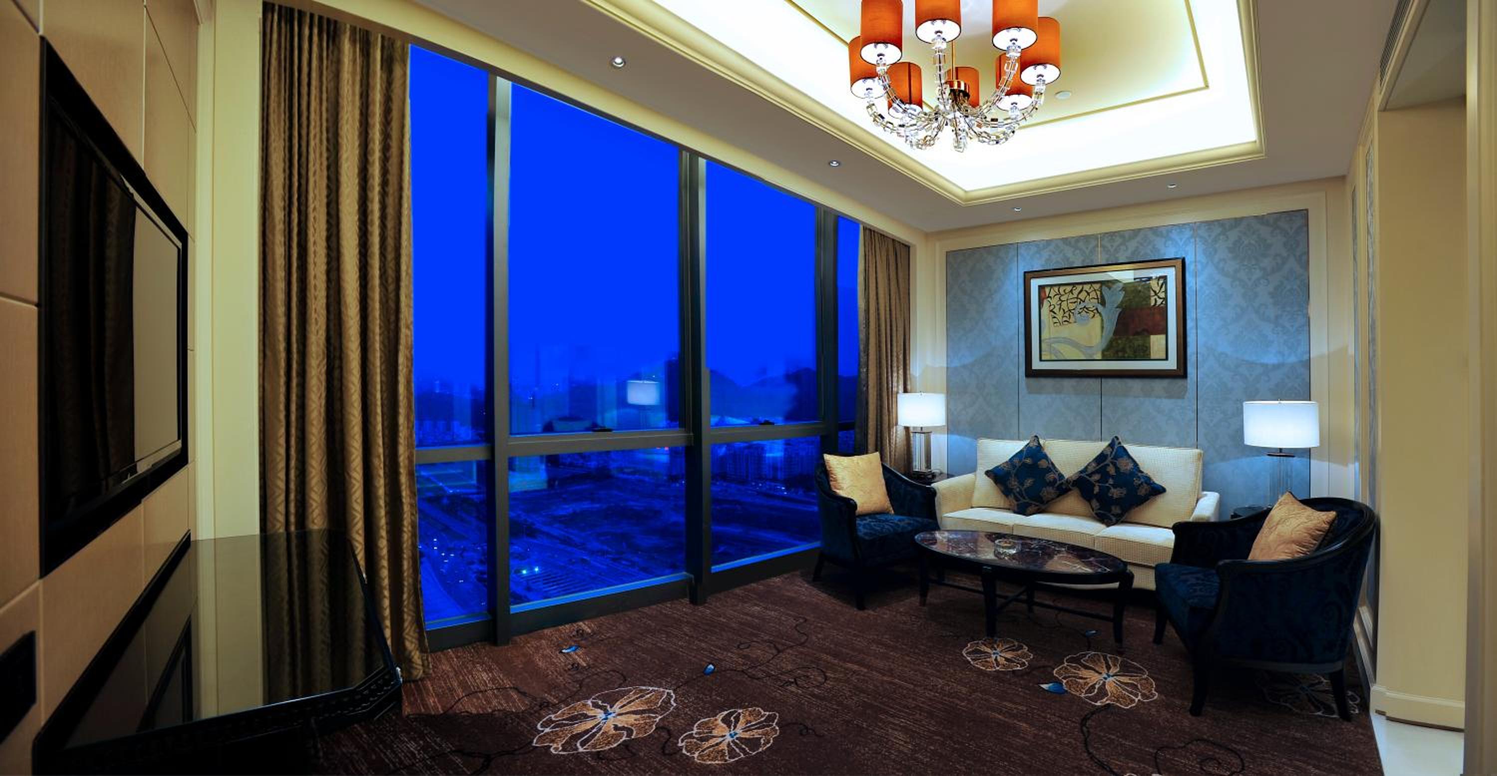 Executive Suite