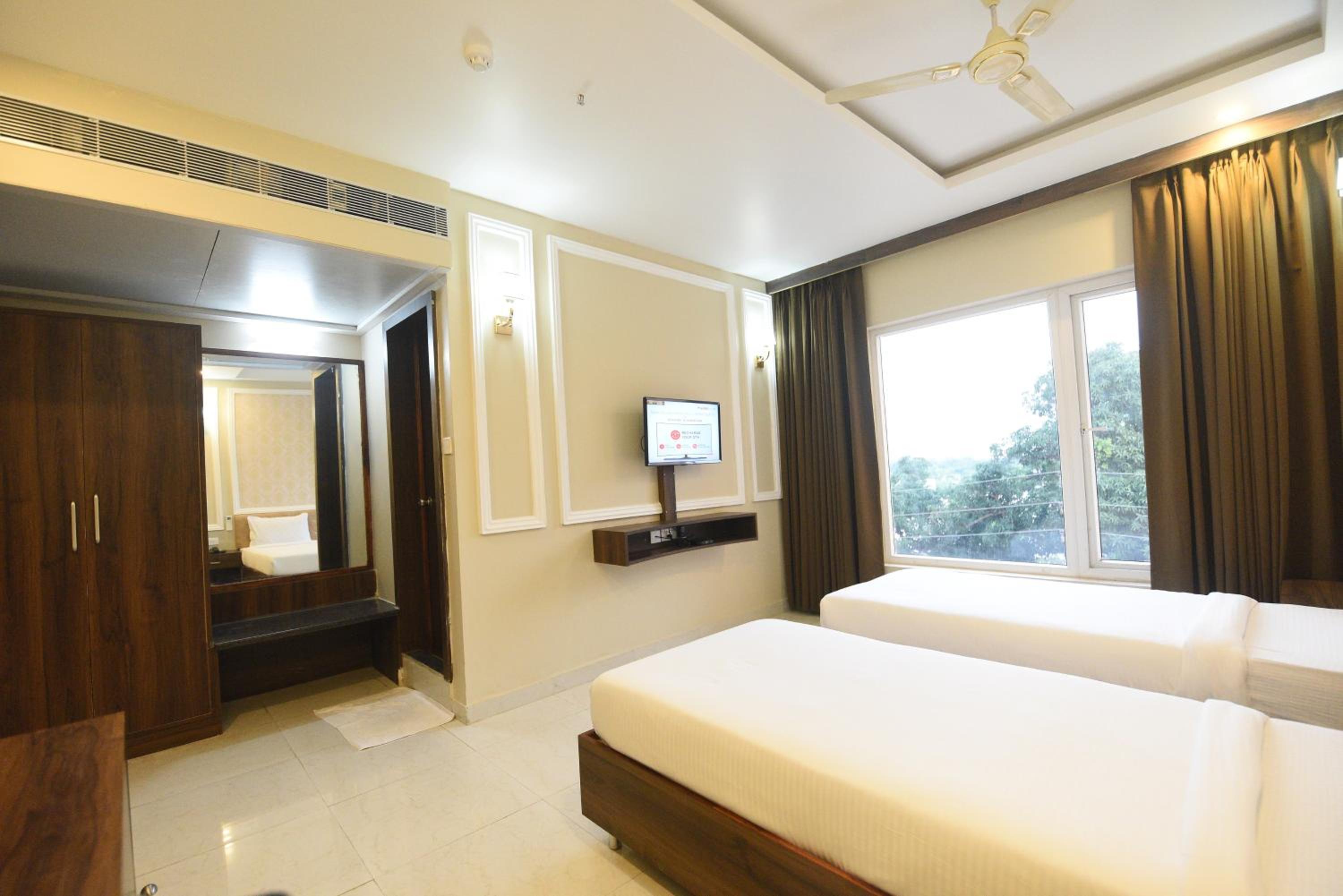 Executive Room photo 3