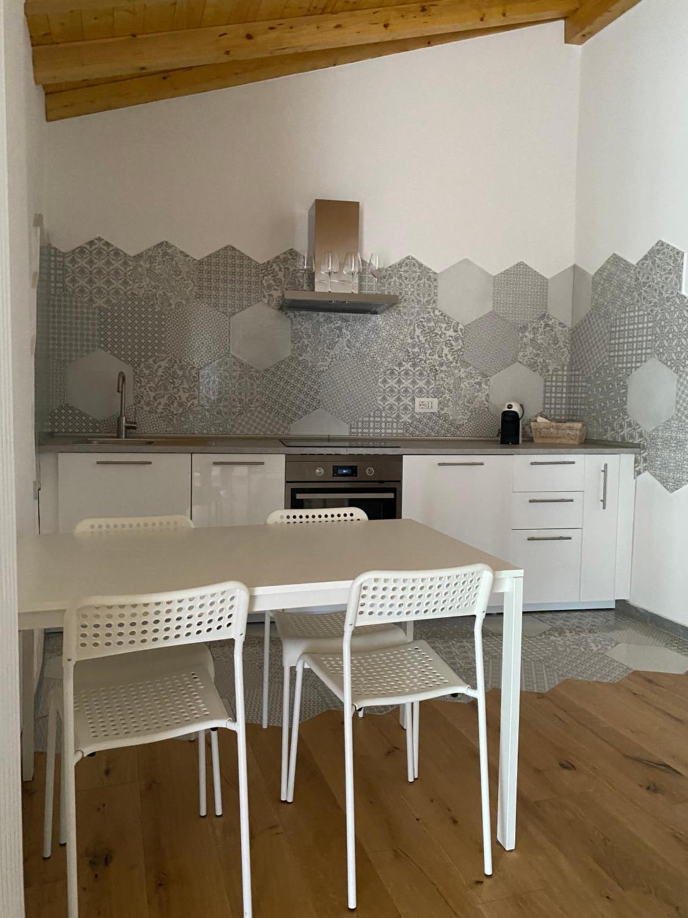 Standard Apartment - Photo 8
