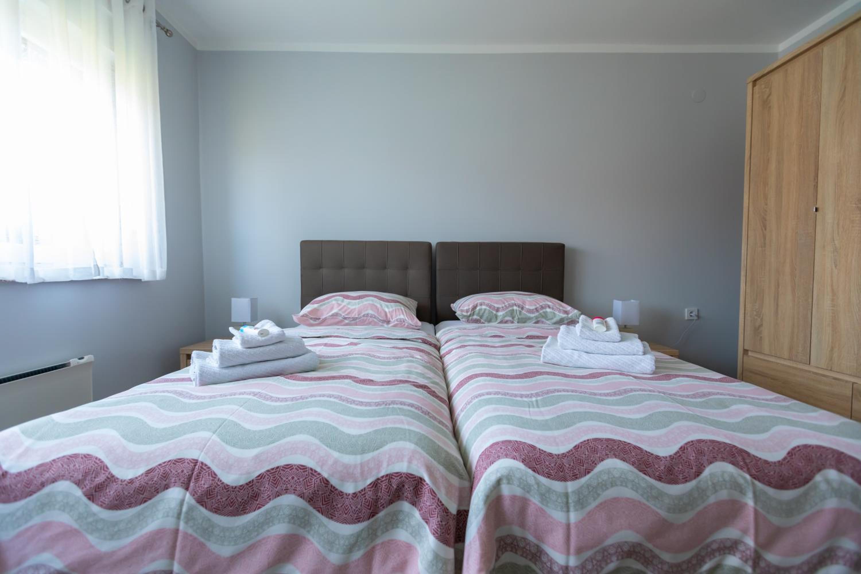Apartment - Photo 4