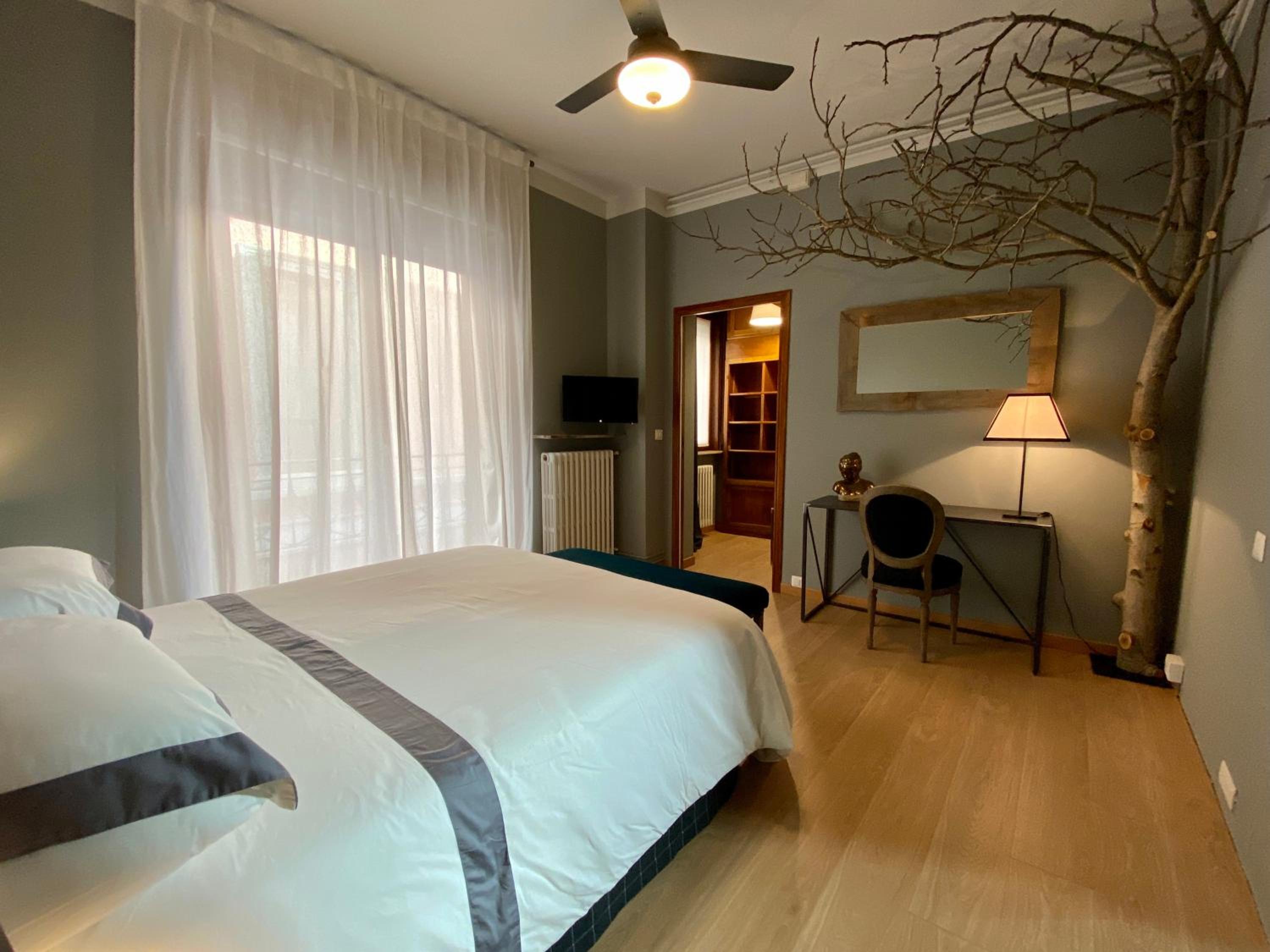 Double Room with Private Bathroom photo 1