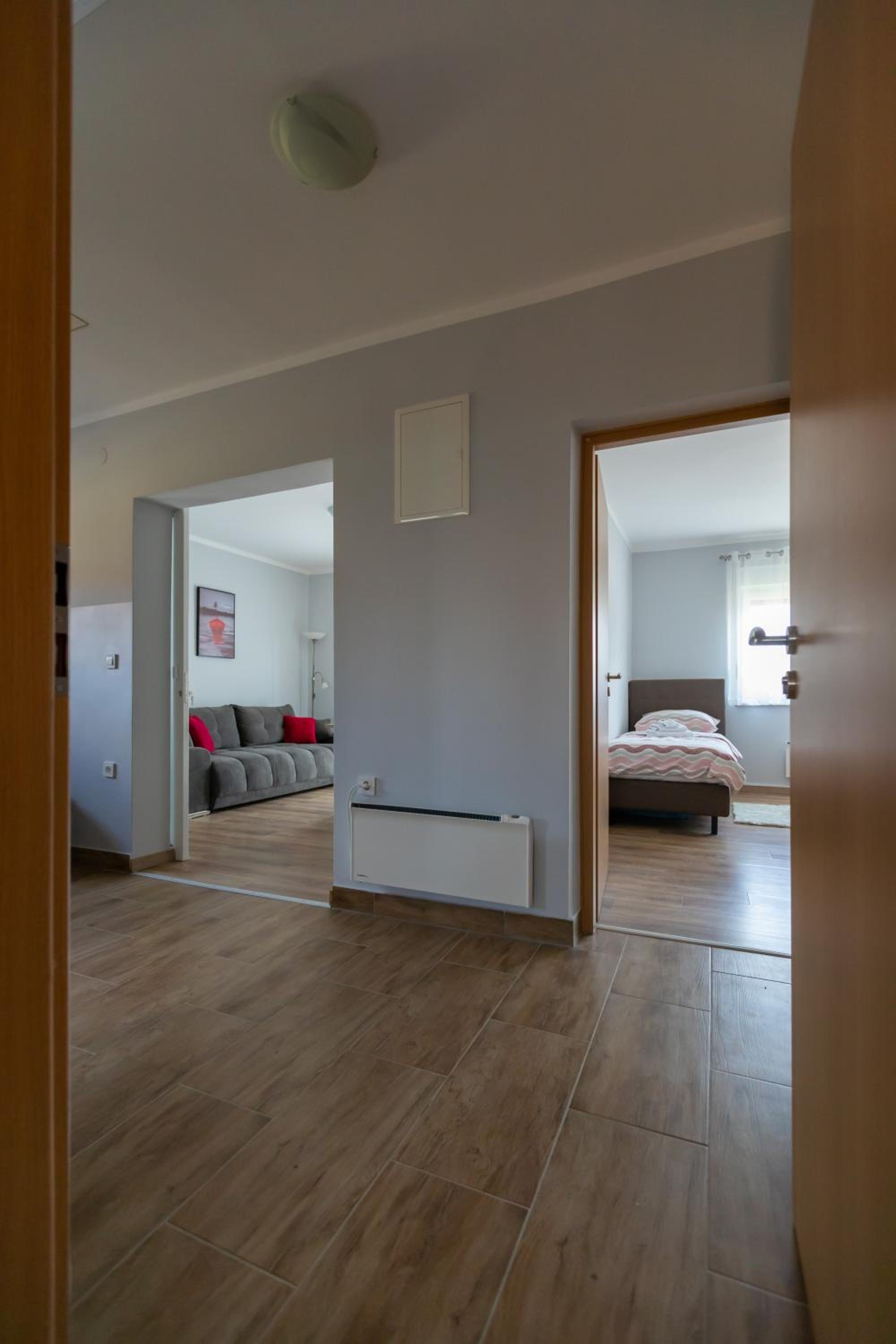 Apartment - Photo 7
