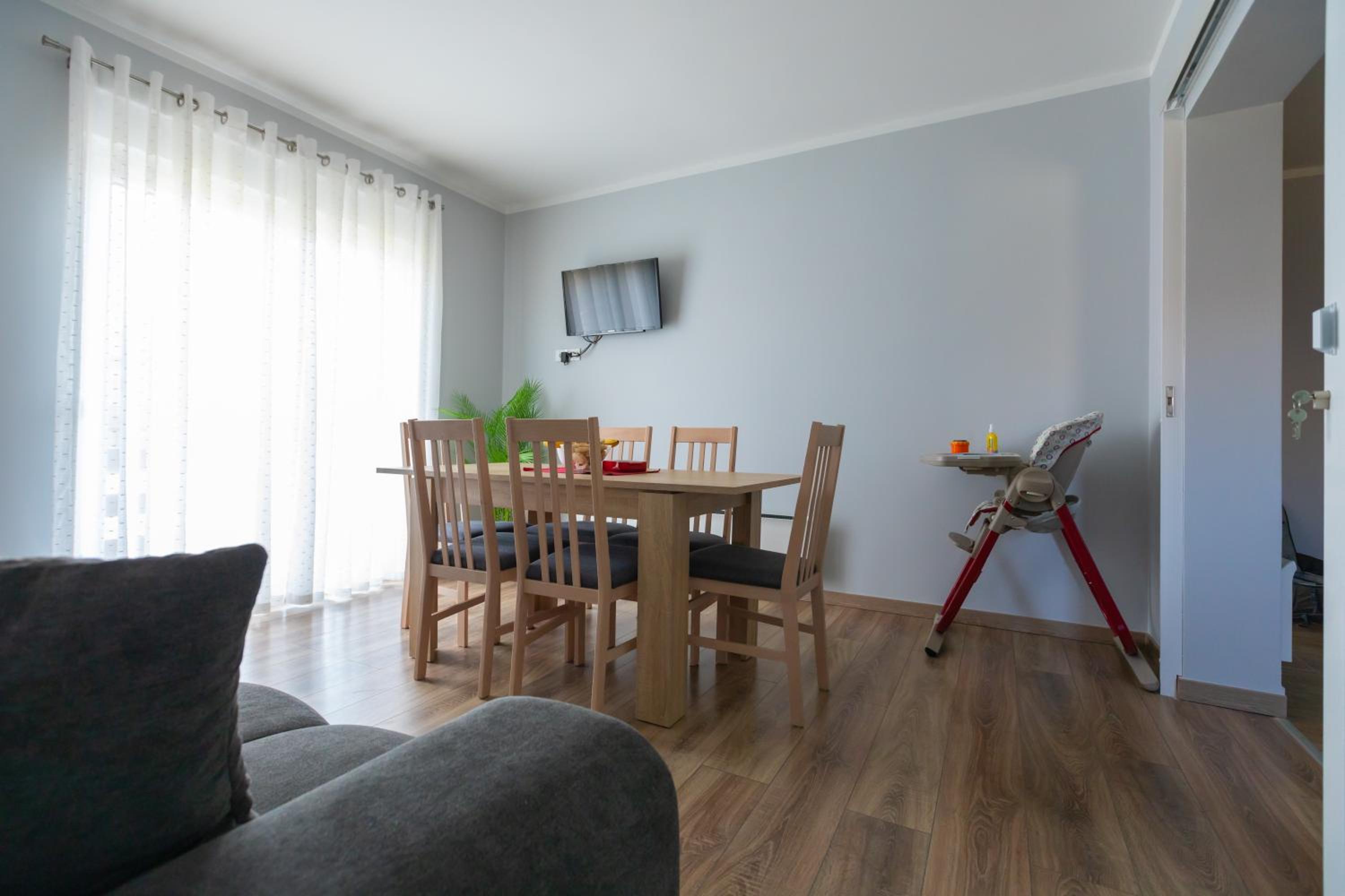 Apartment - Photo 8