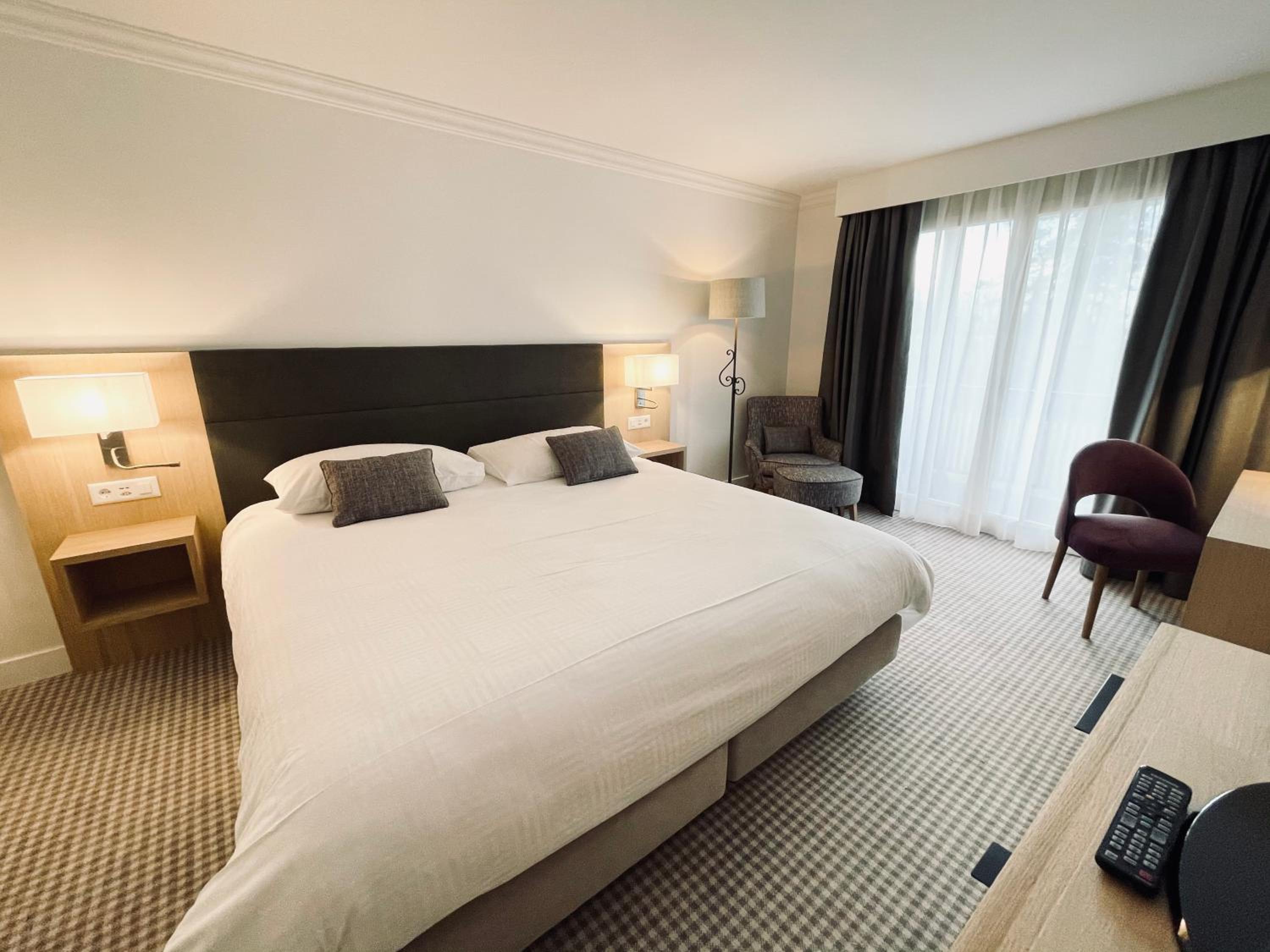 Standard Double Room - Photo 5
