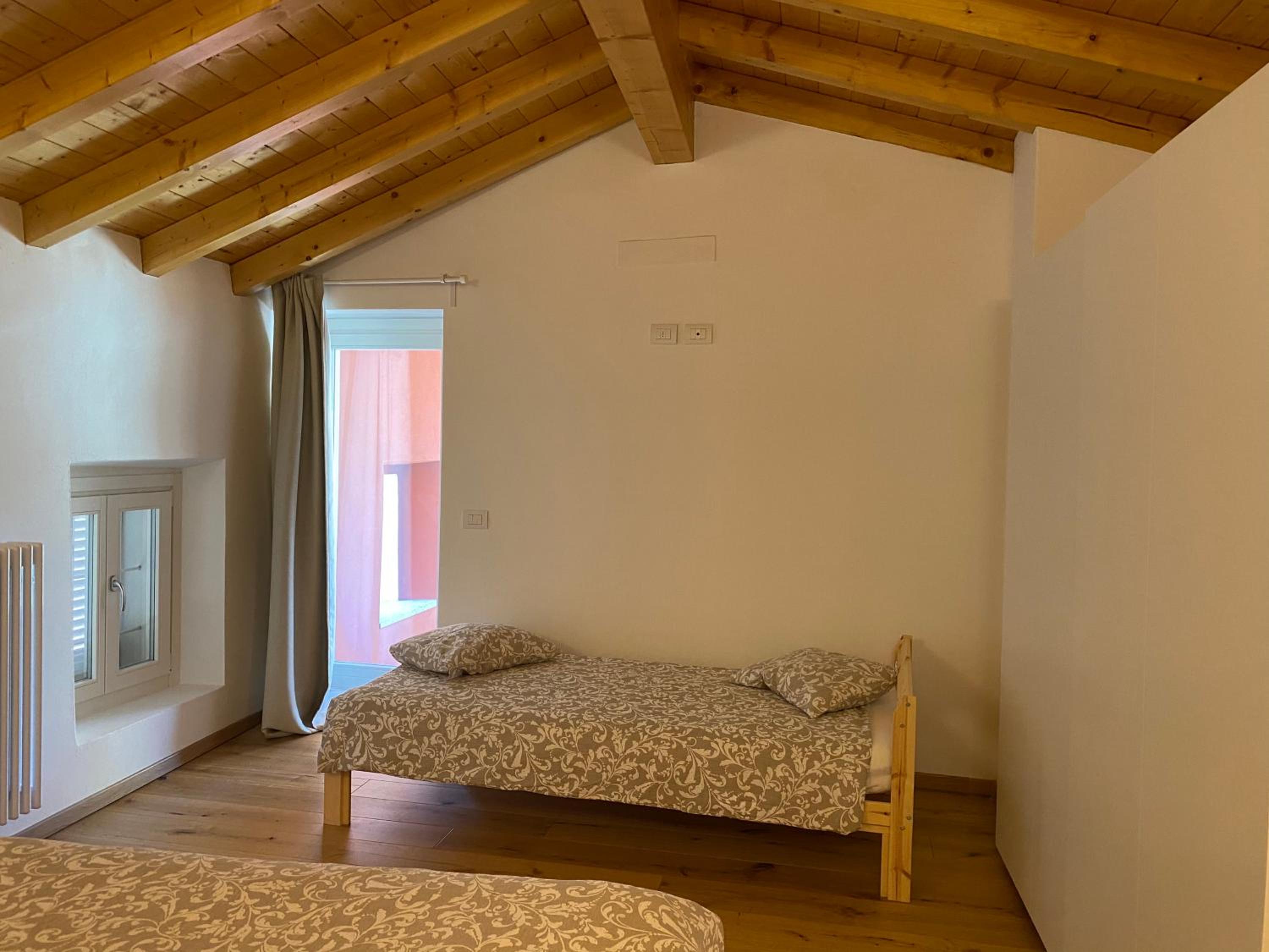 Standard Apartment - Photo 5