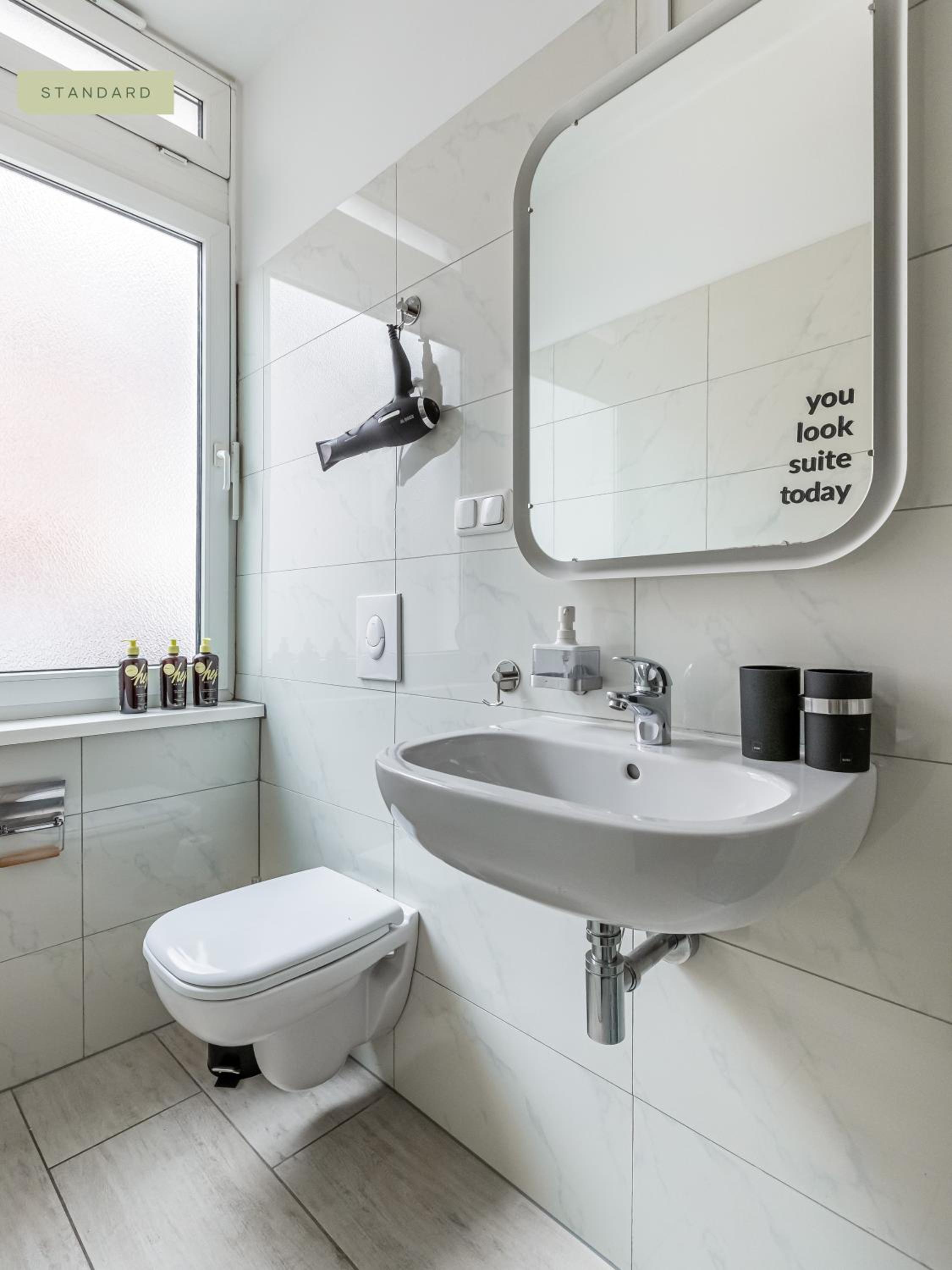 Standard Suite photo 2