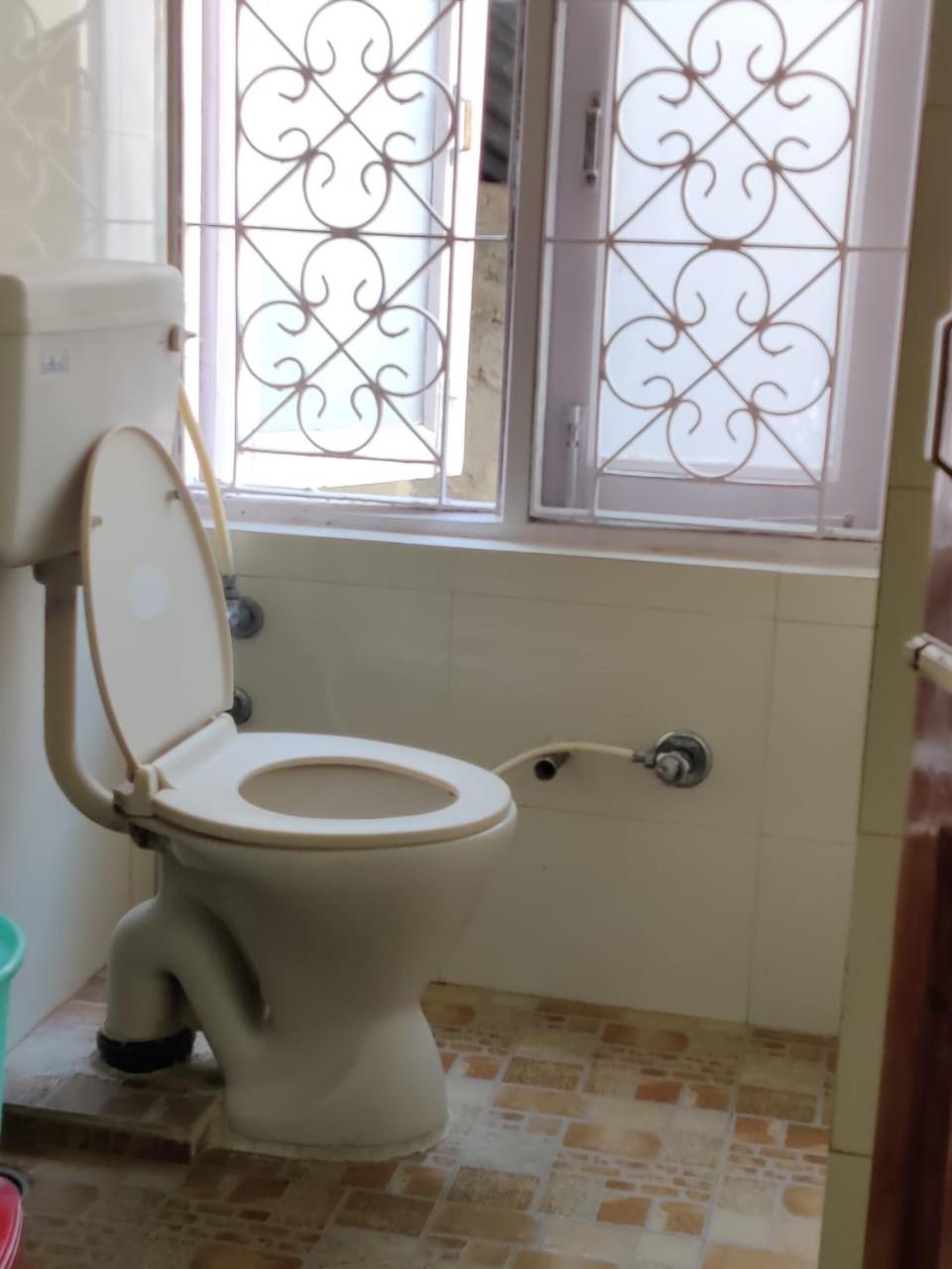 Budget Double Room - Photo 4