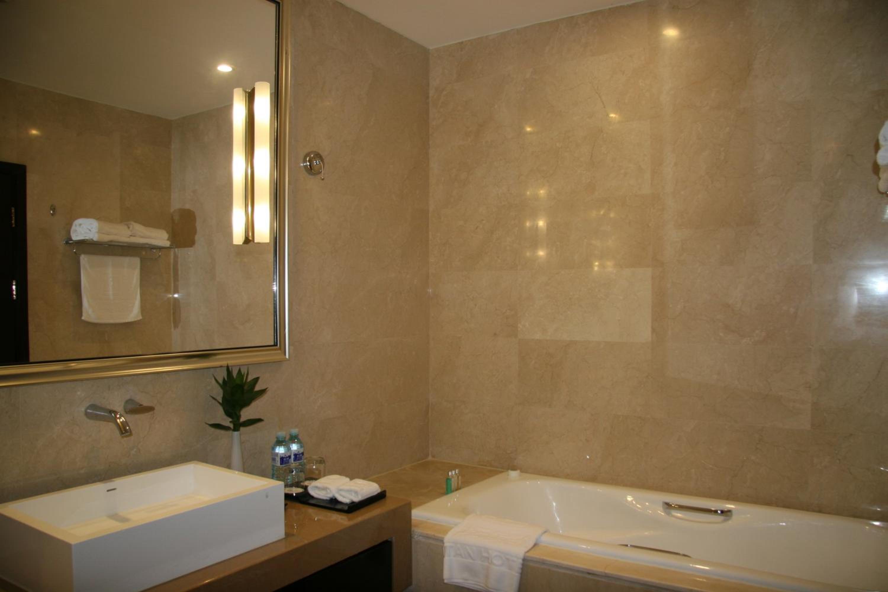 Deluxe Twin Room - Photo 4