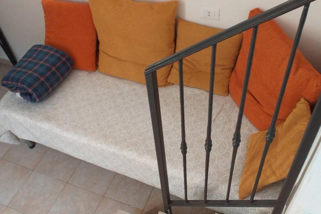 One-Bedroom Apartment - Photo 6