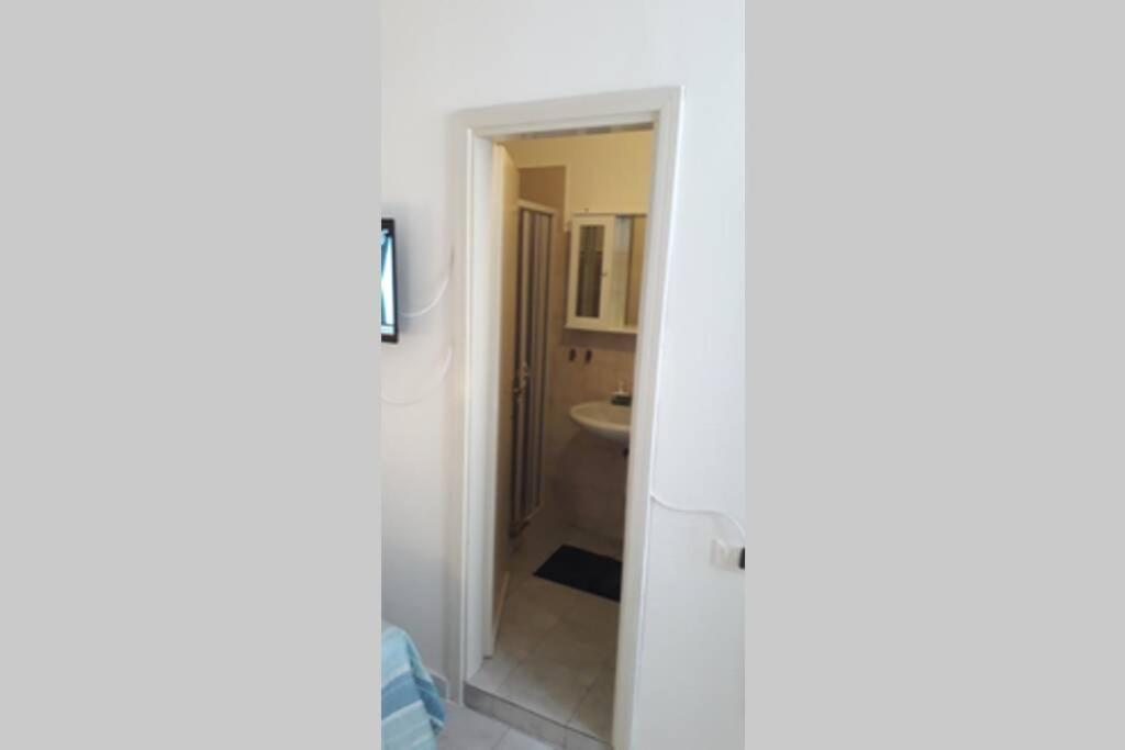 One-Bedroom Apartment - Photo 5