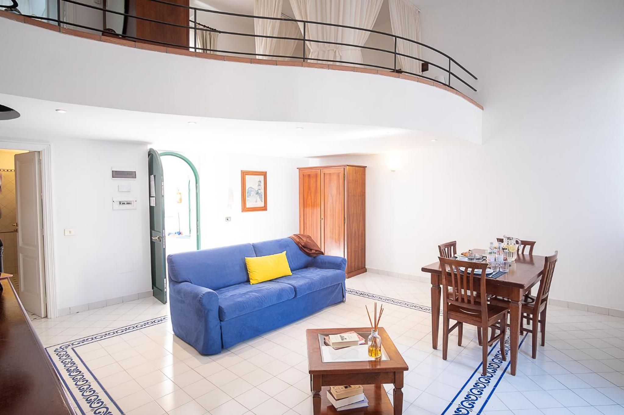 One-Bedroom Apartment (3 Adults) - Split Level