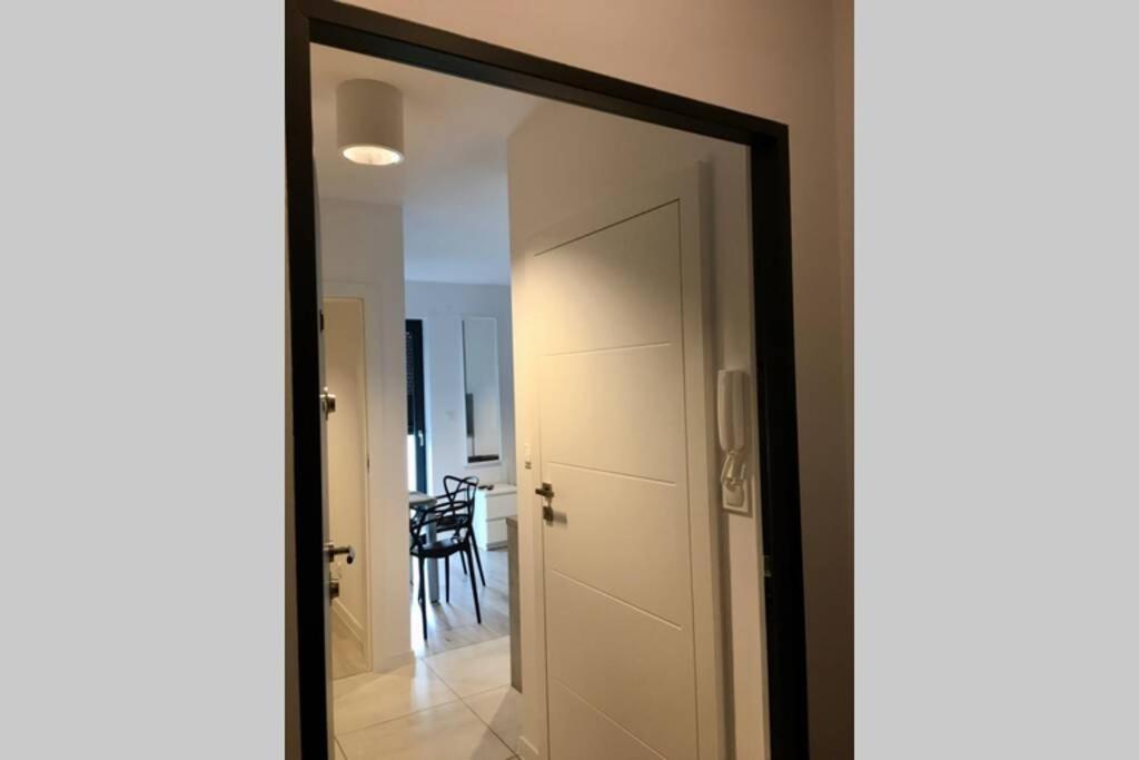 One-Bedroom Apartment - Photo 14