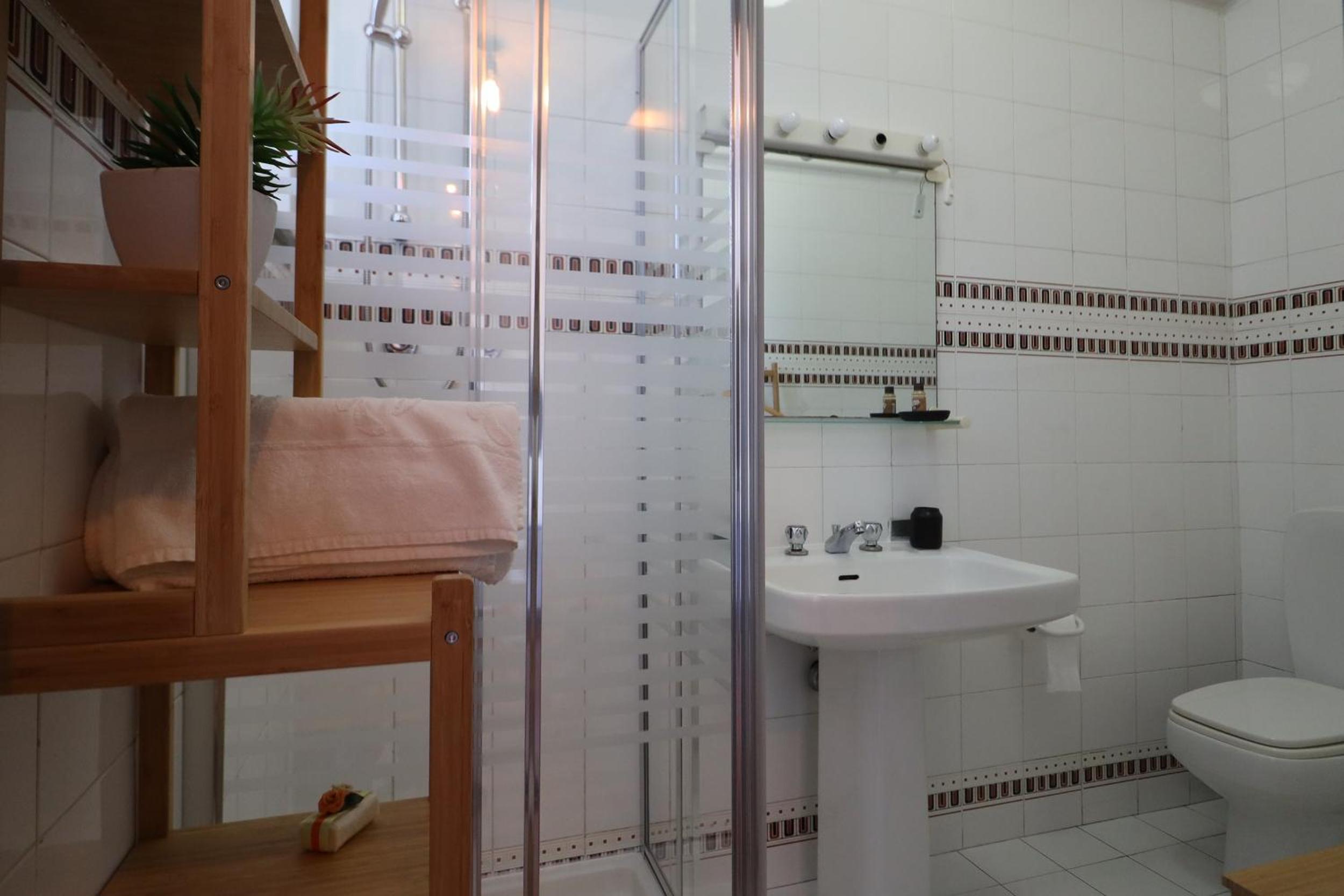 Deluxe Double Room With Balcony photo 2
