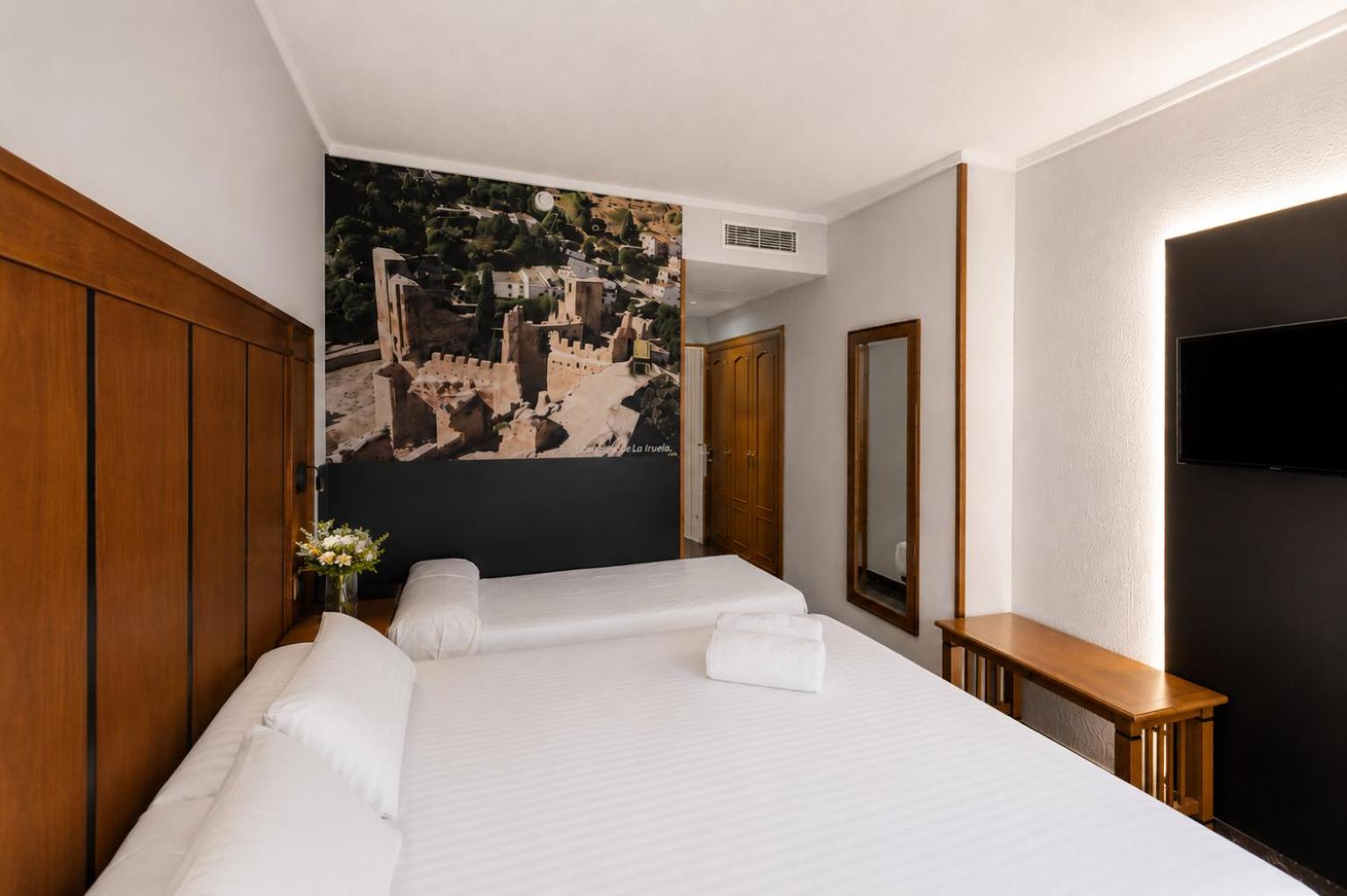 King Room with Extra Bed King Room with Extra Bed
