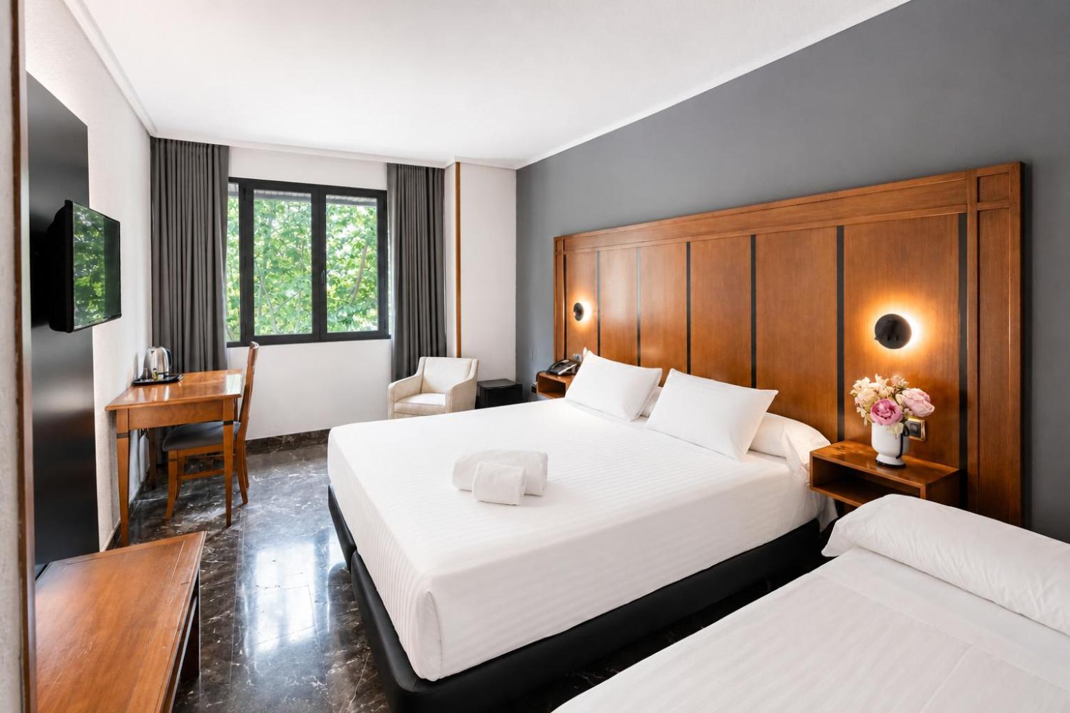 King Room with Extra Bed King Room with Extra Bed