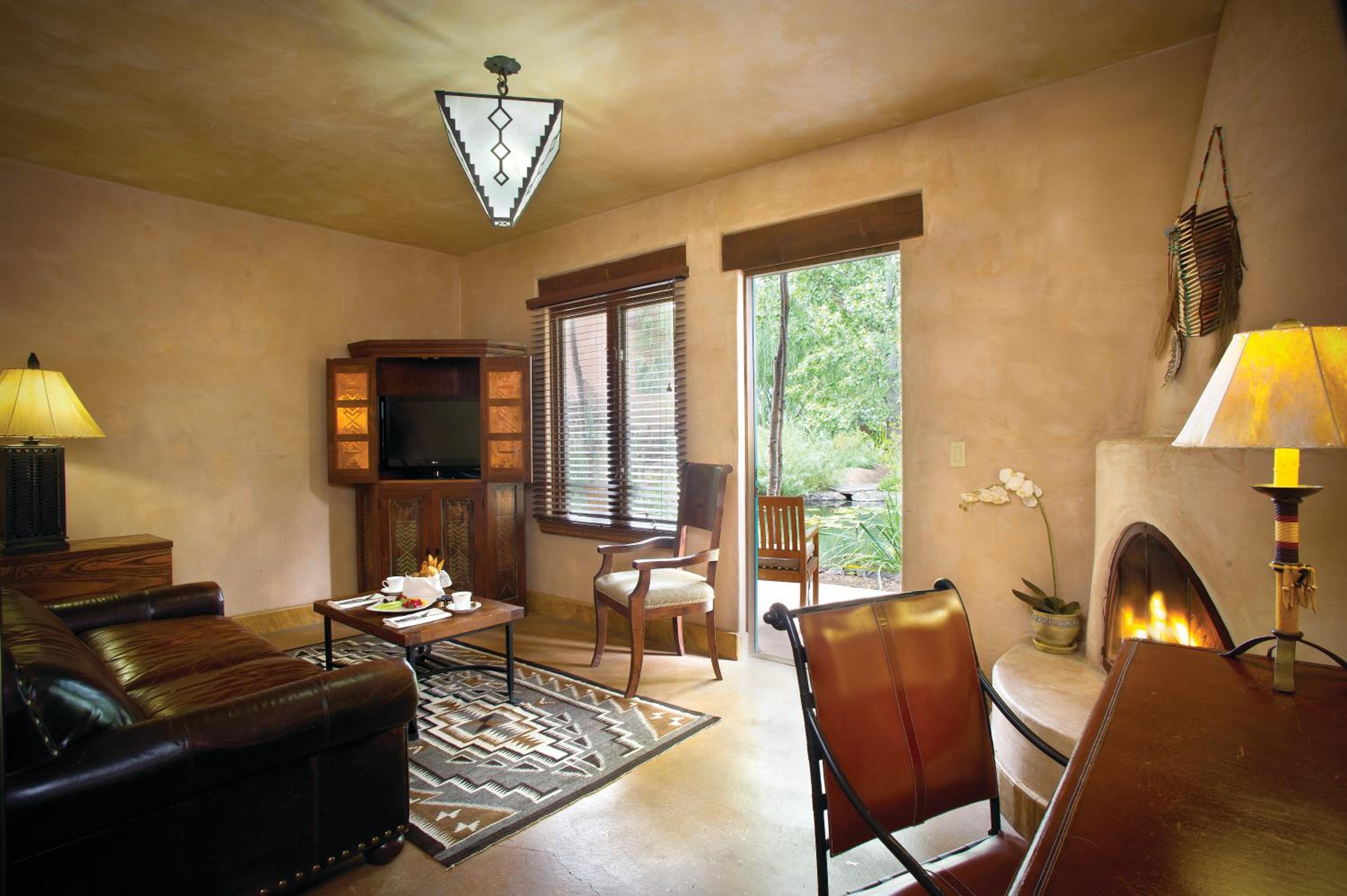 Suite with Balcony photo 1