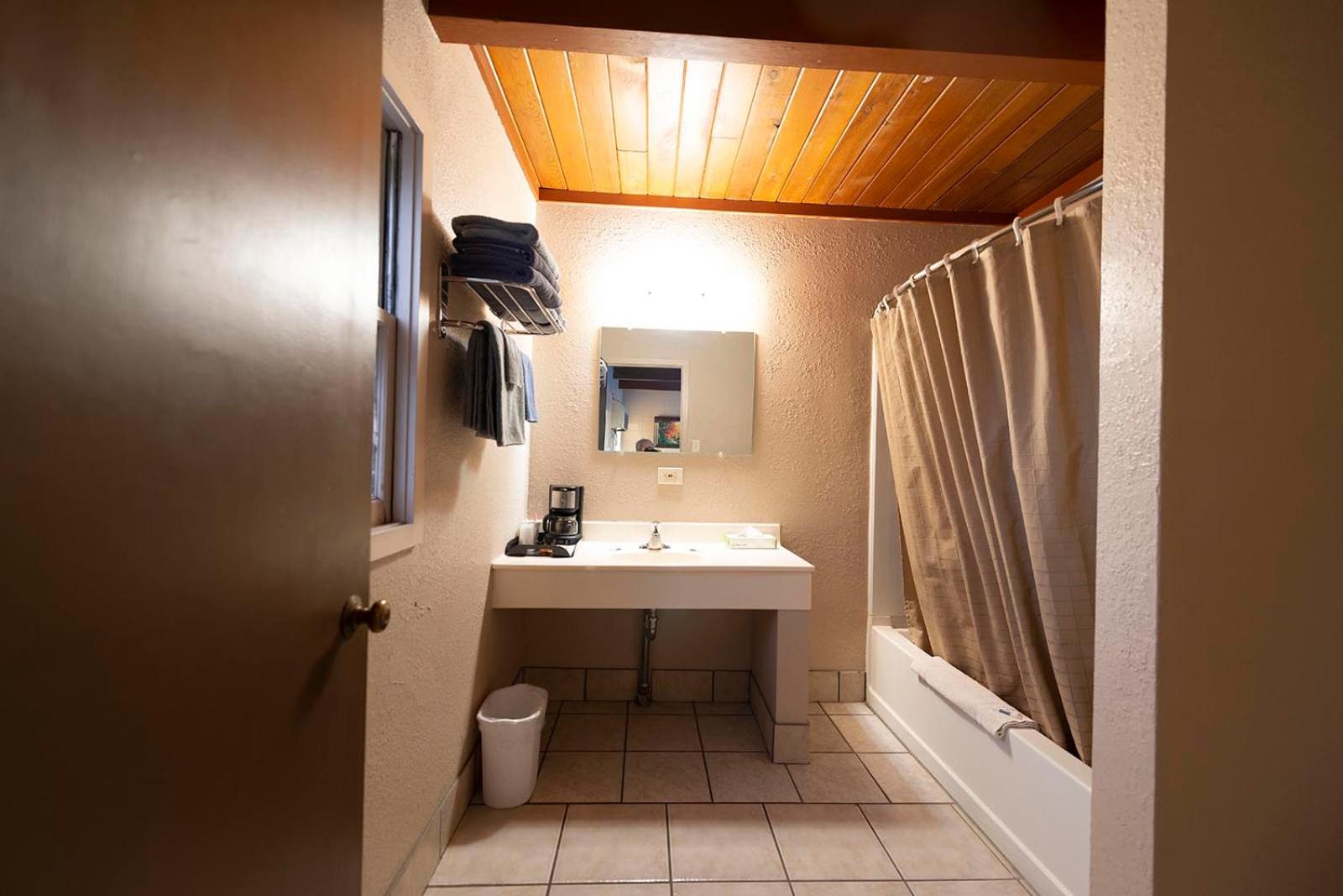 Deluxe Queen Room photo 3
