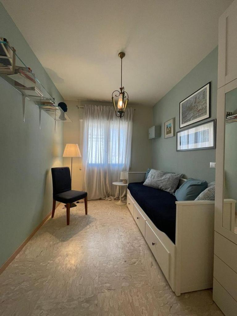 Two-Bedroom Apartment photo 3