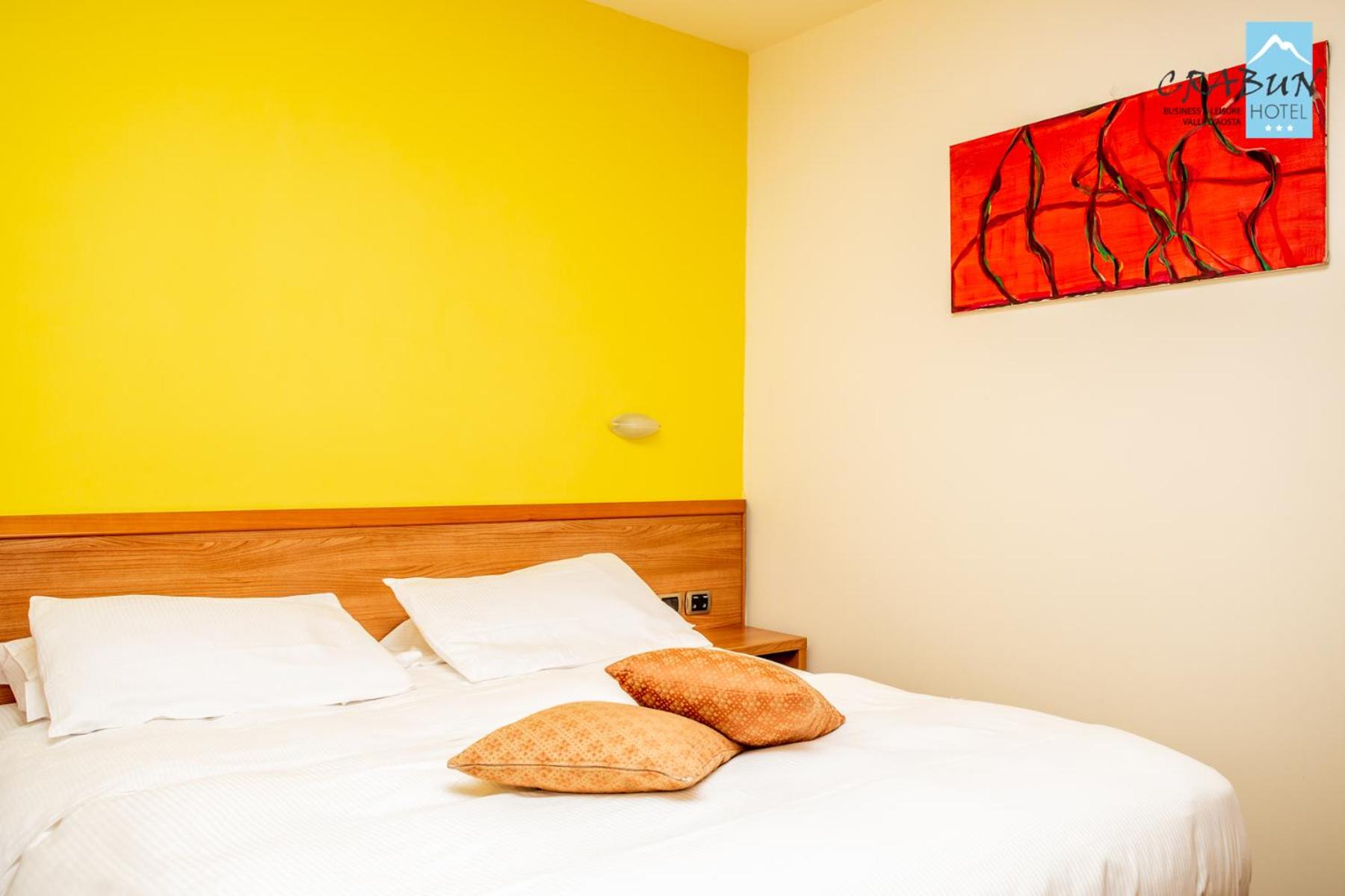 Double Room - Photo 11