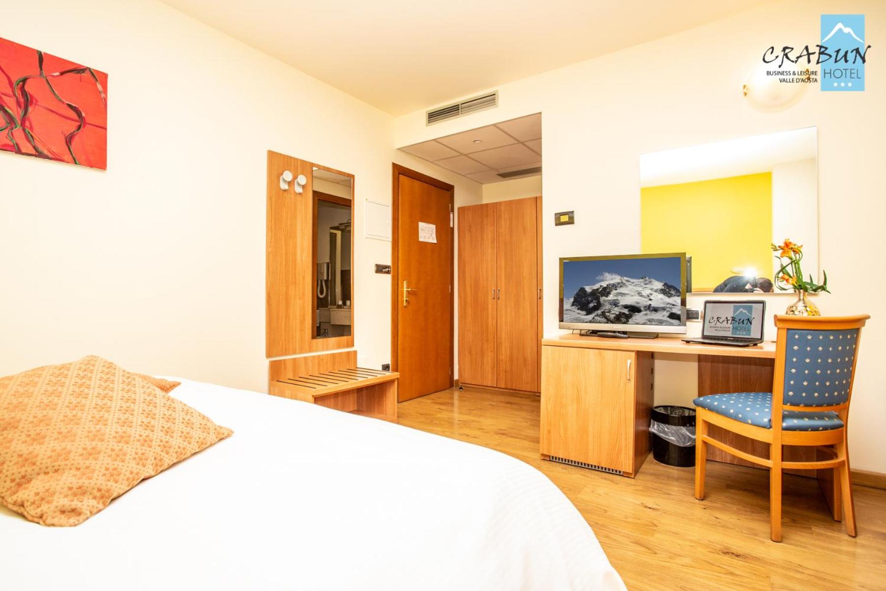 Superior Double Room - Photo 8
