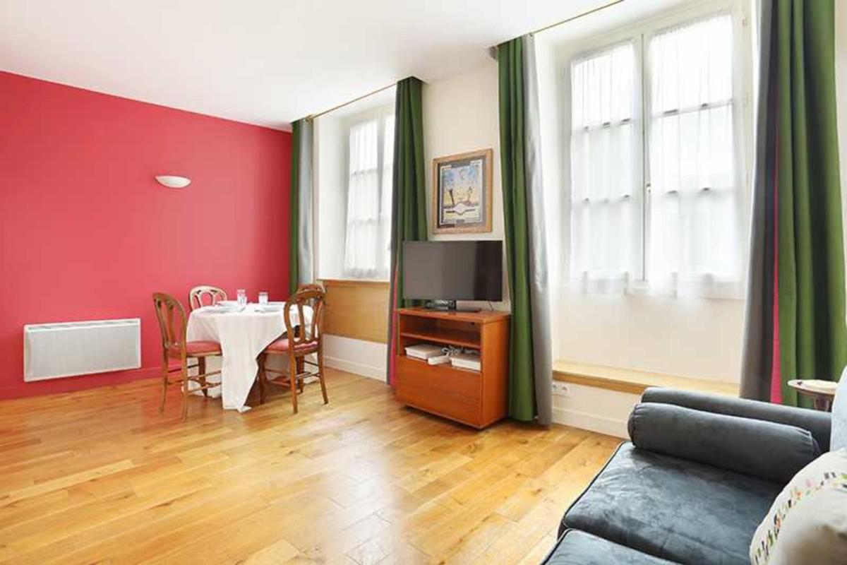 Apartment photo 3