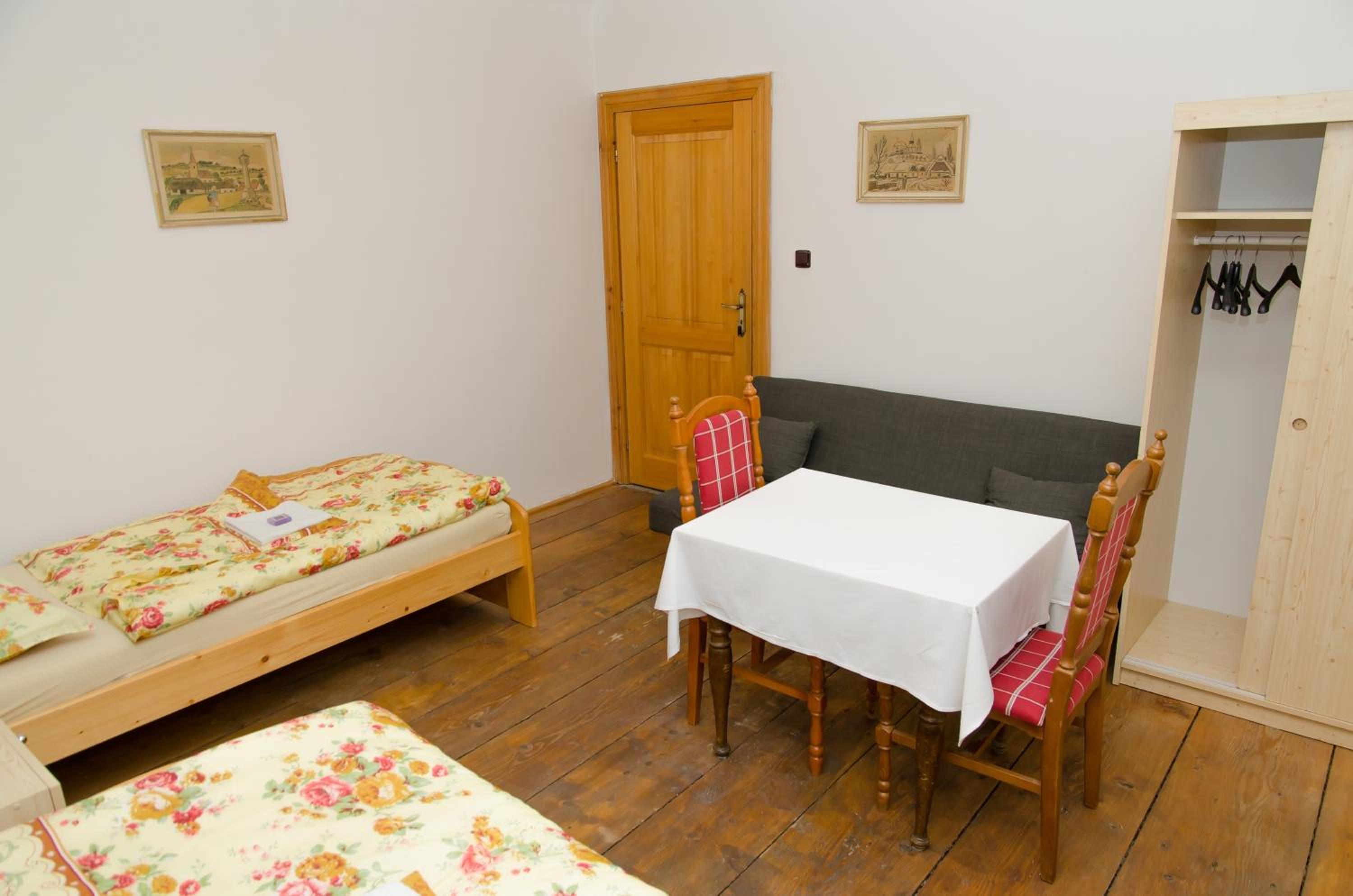 Double Or Twin Room With Shared Bathroom photo 1