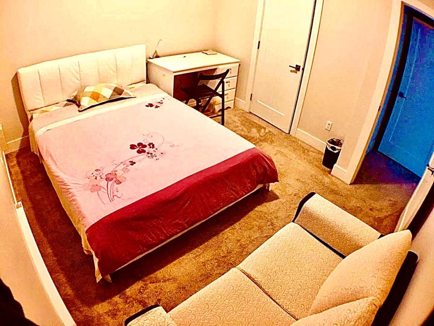 Double Room with Shared Toilet photo 1