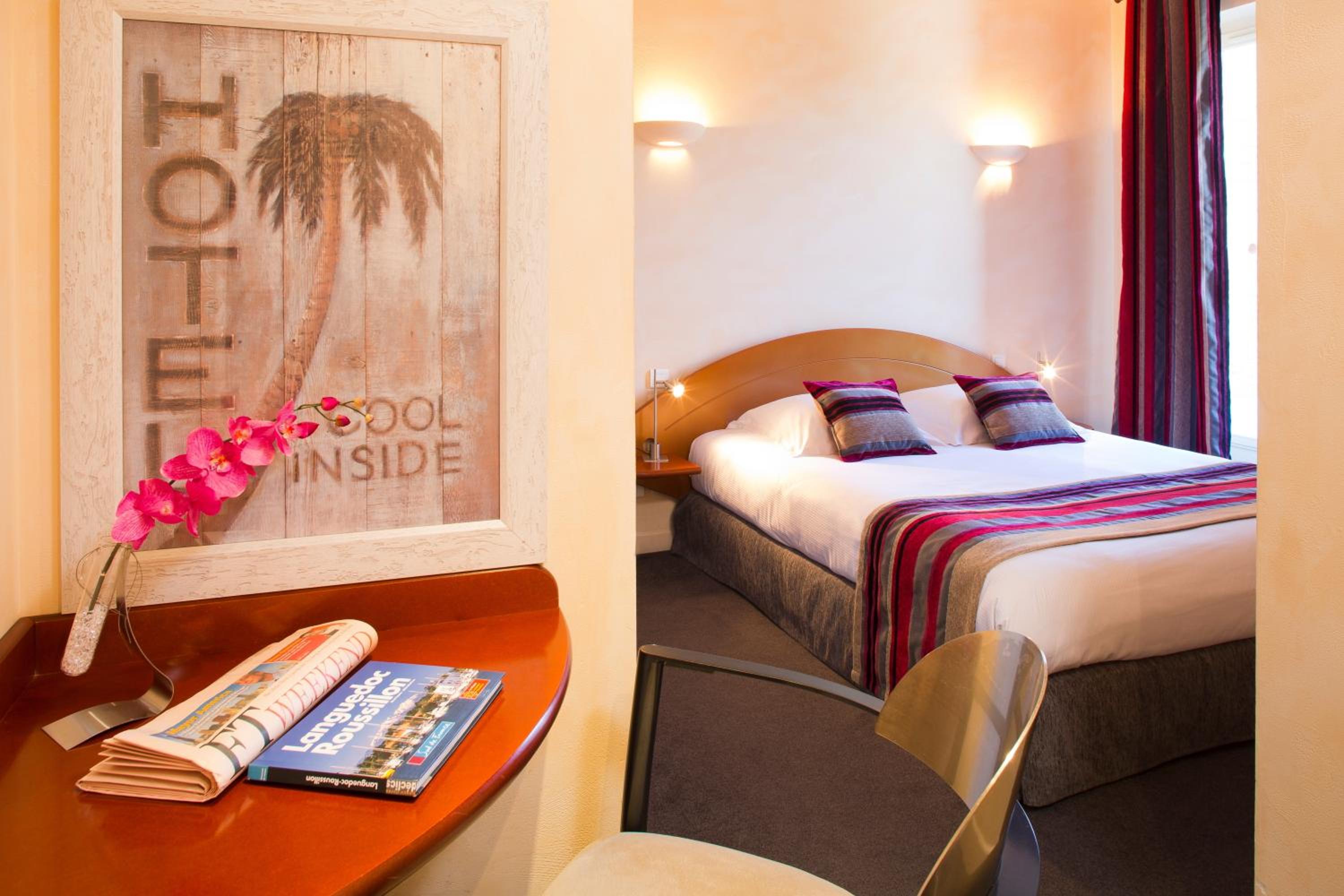 Double Room - Photo 7