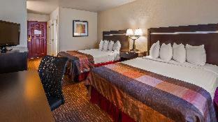 One-Bedroom King Suite with Sofa Bed - Non-Smoking photo 3