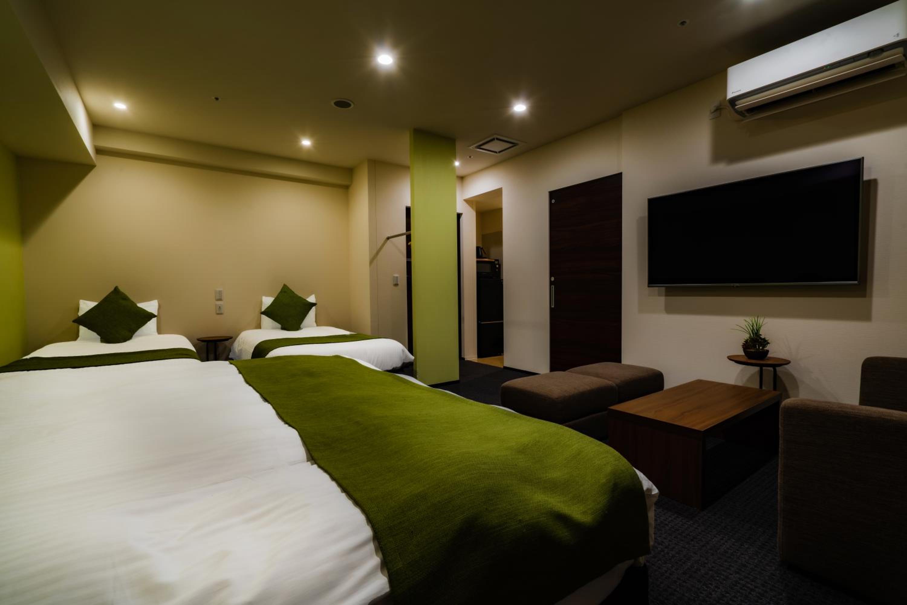 Luxury Triple Room - Photo 14