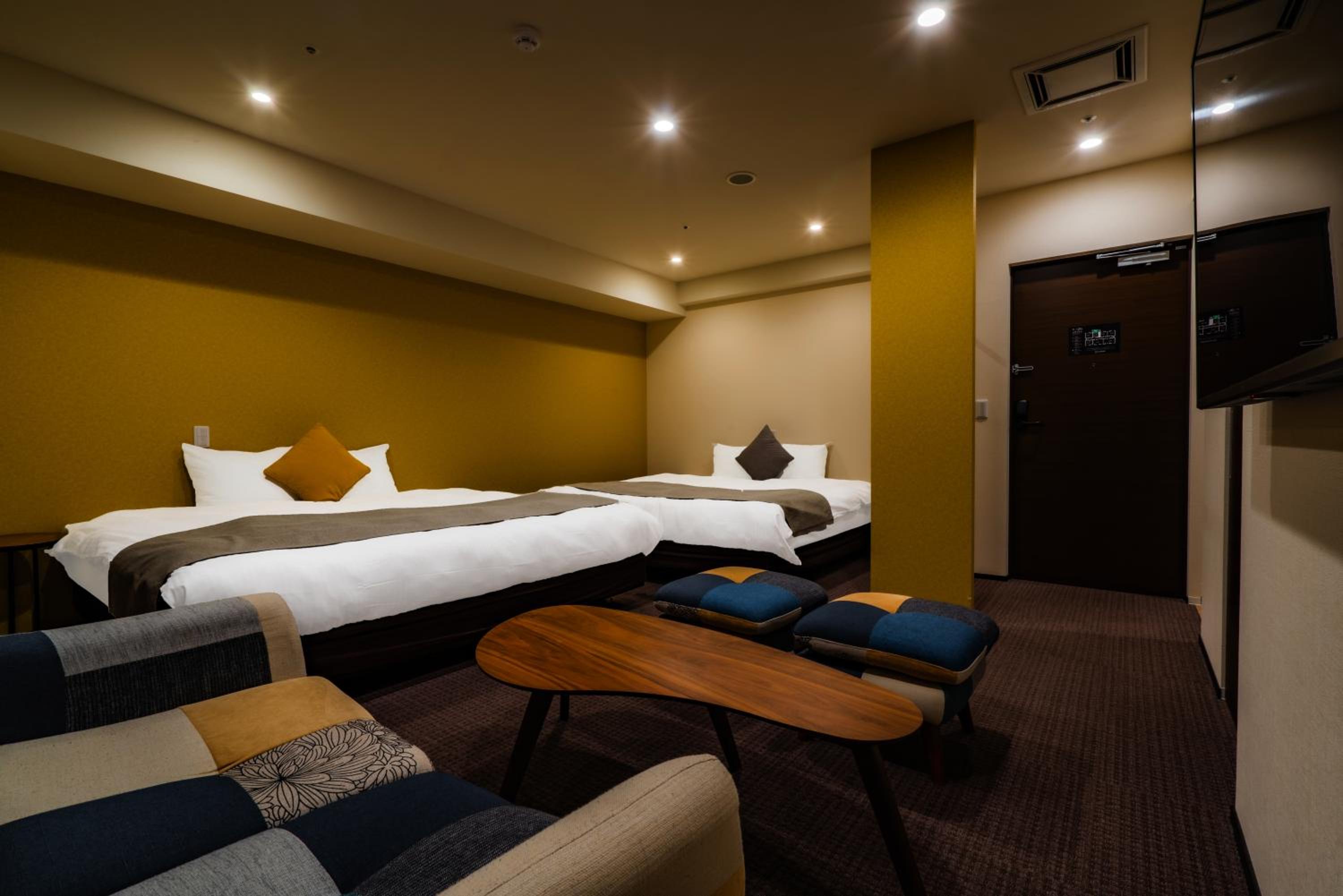 King Room with Two King Beds - Photo 1
