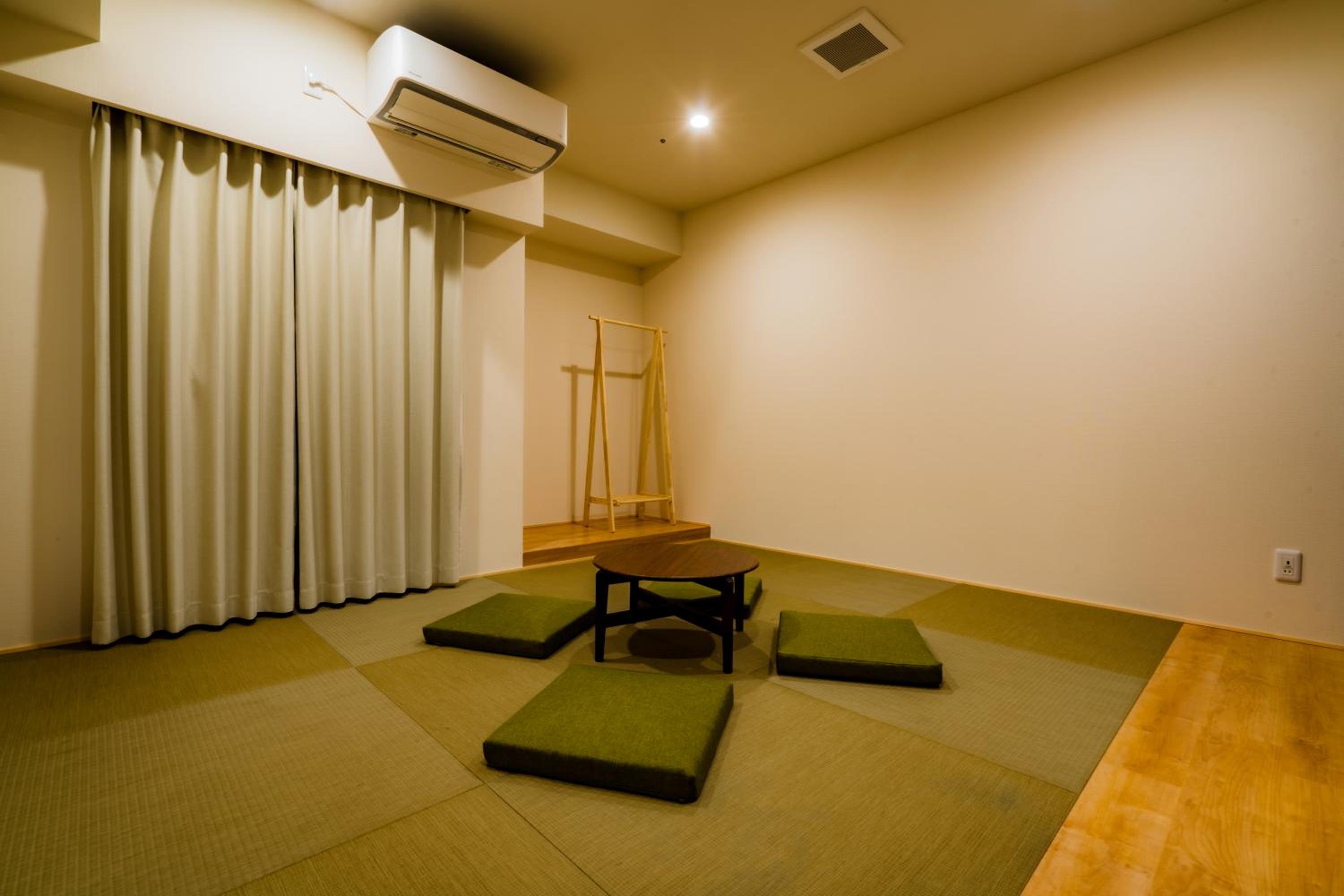 Suite with Spa Bath - Photo 18