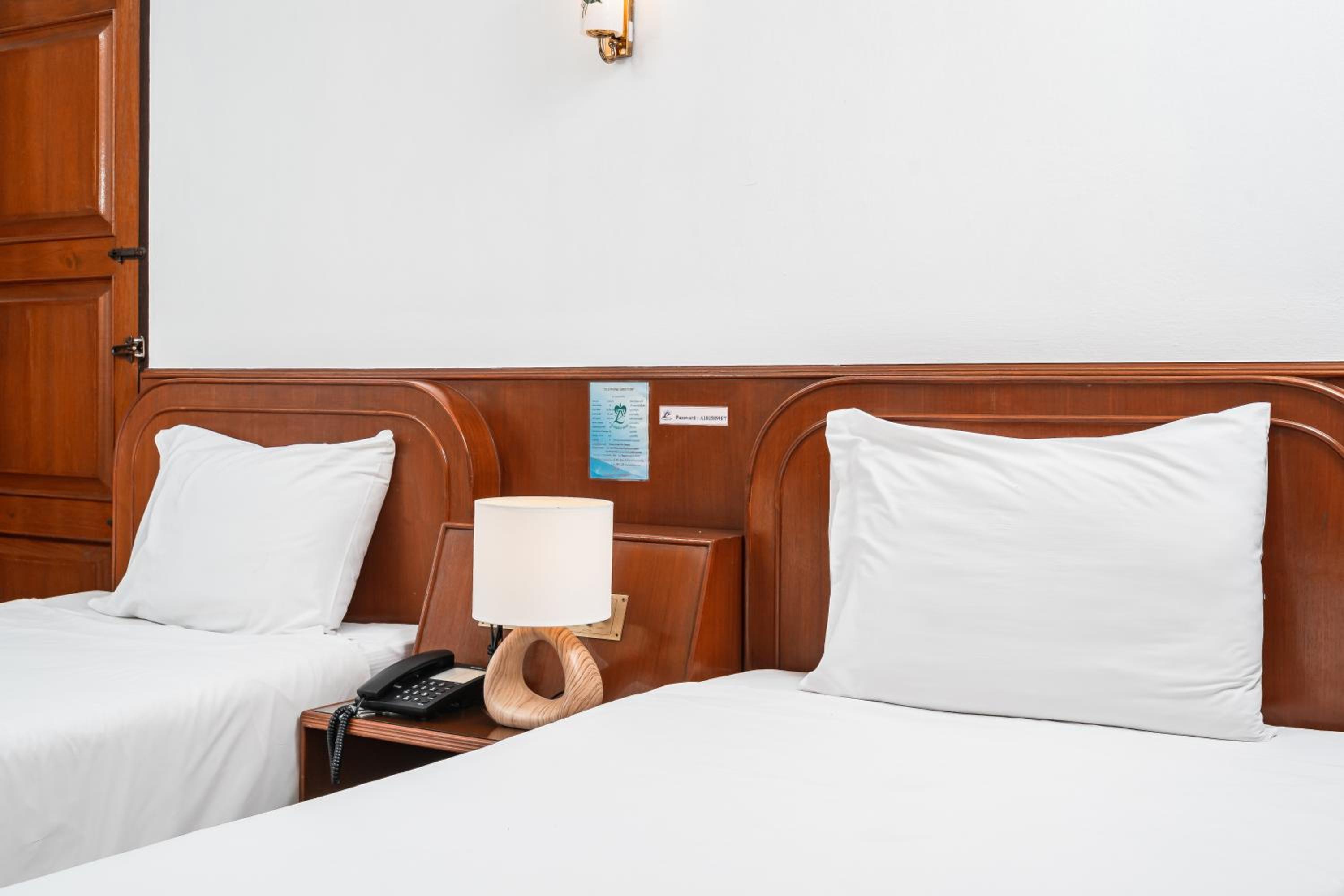 Superior Twin Room photo 3
