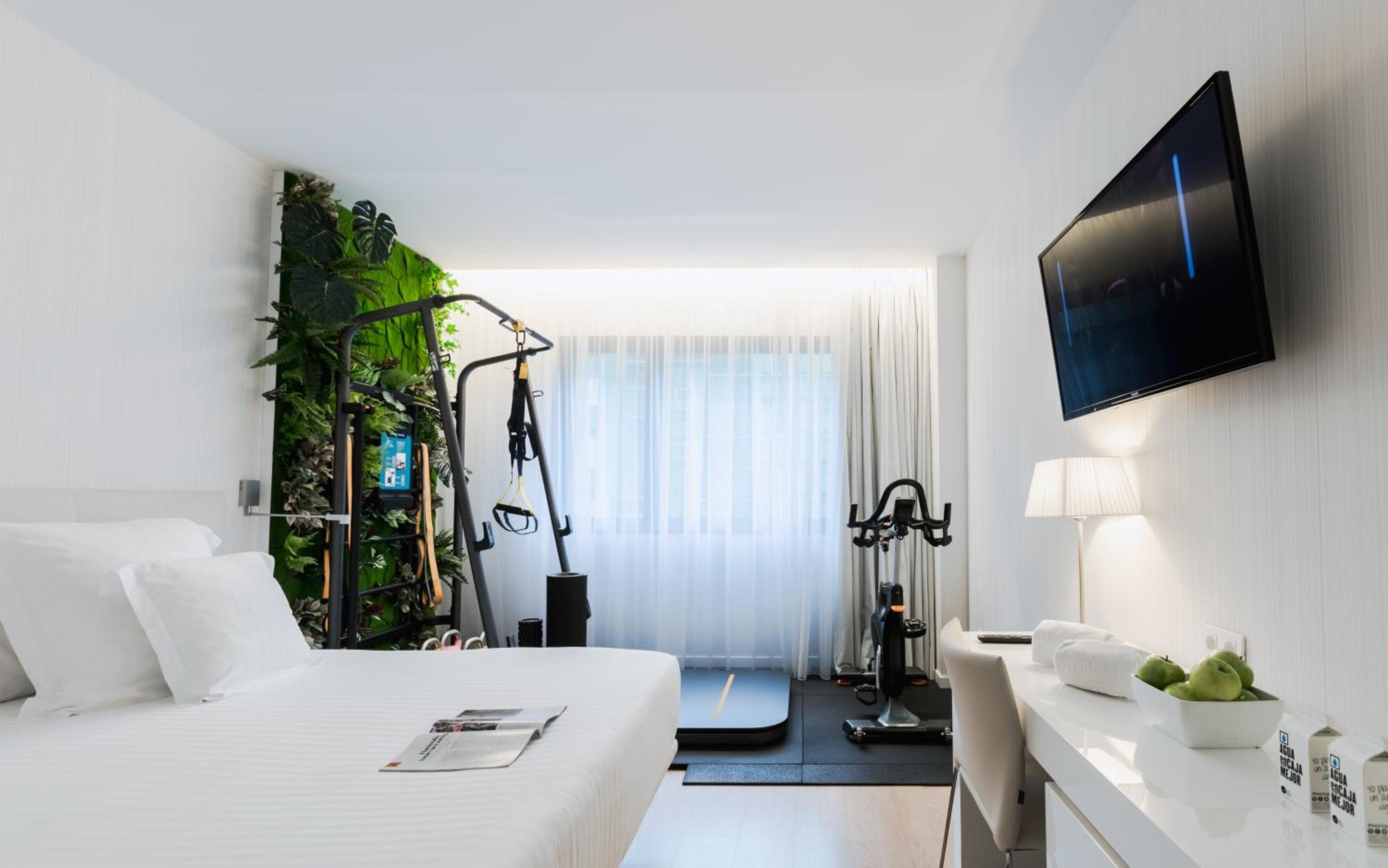 Double or Twin Room (2 Adults) - Photo 3