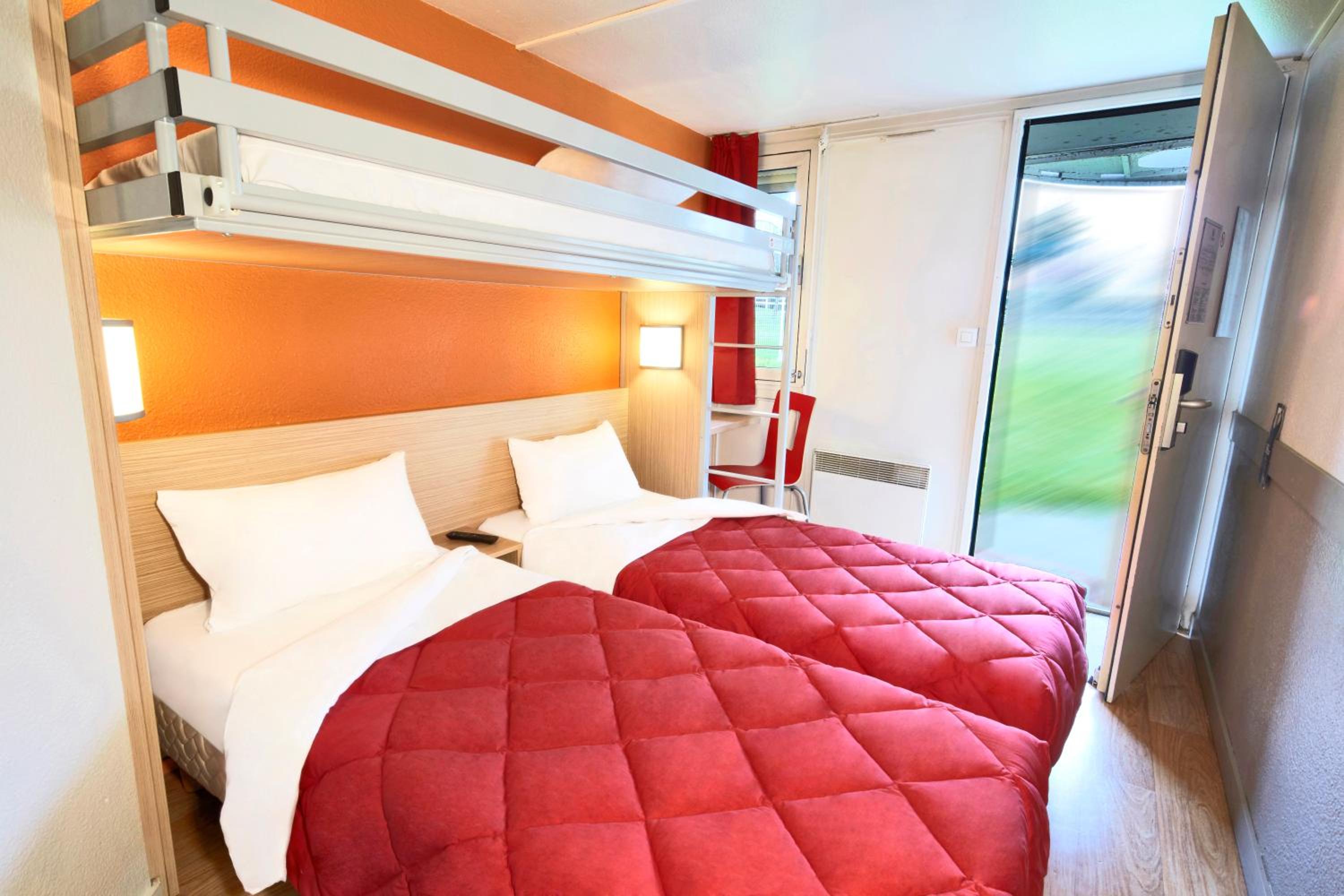 Triple Room - Photo 1