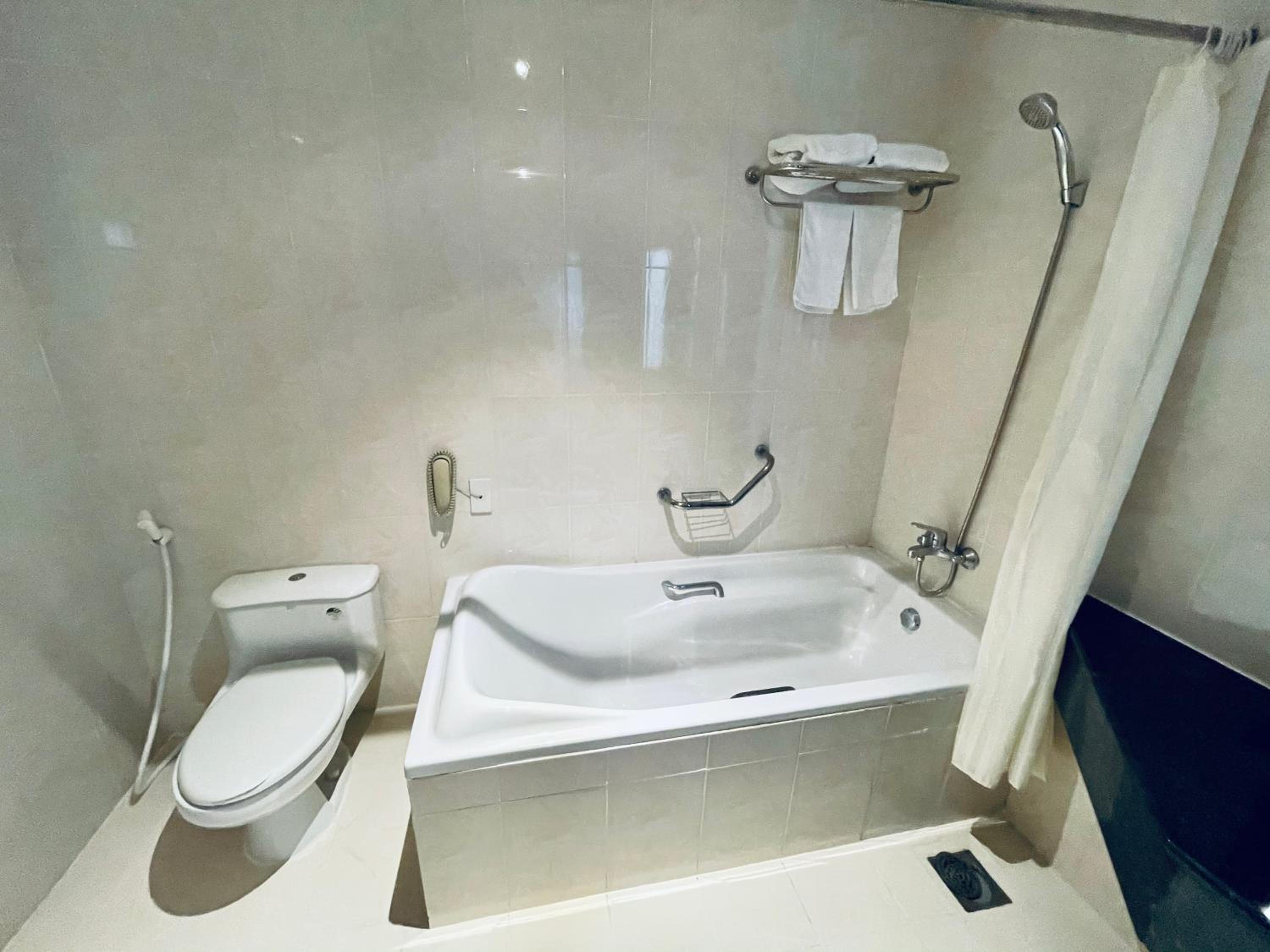 Senior Deluxe Double Room photo 2