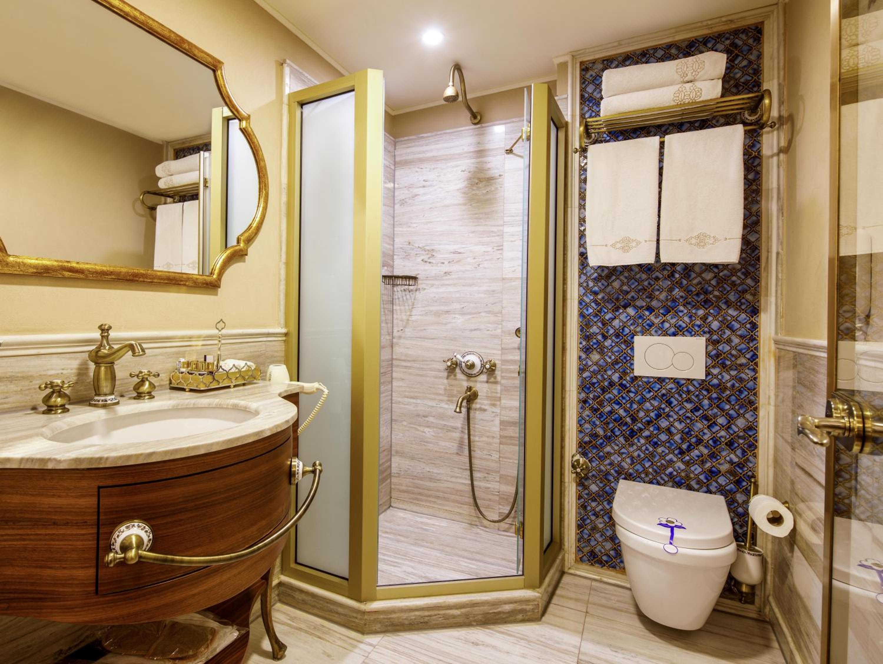 City Room - Photo 3