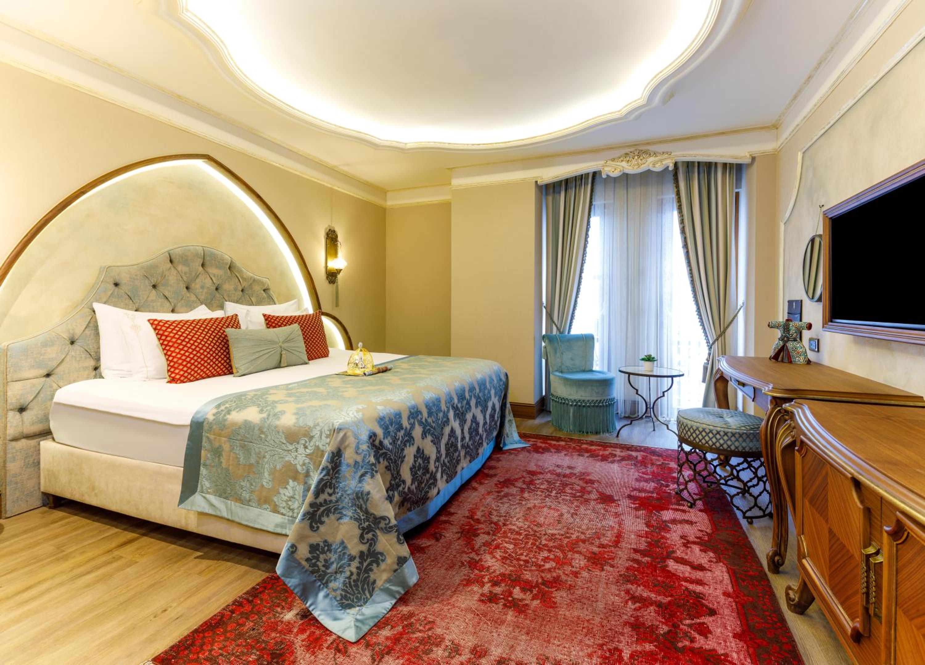 Deluxe Room - Photo 2