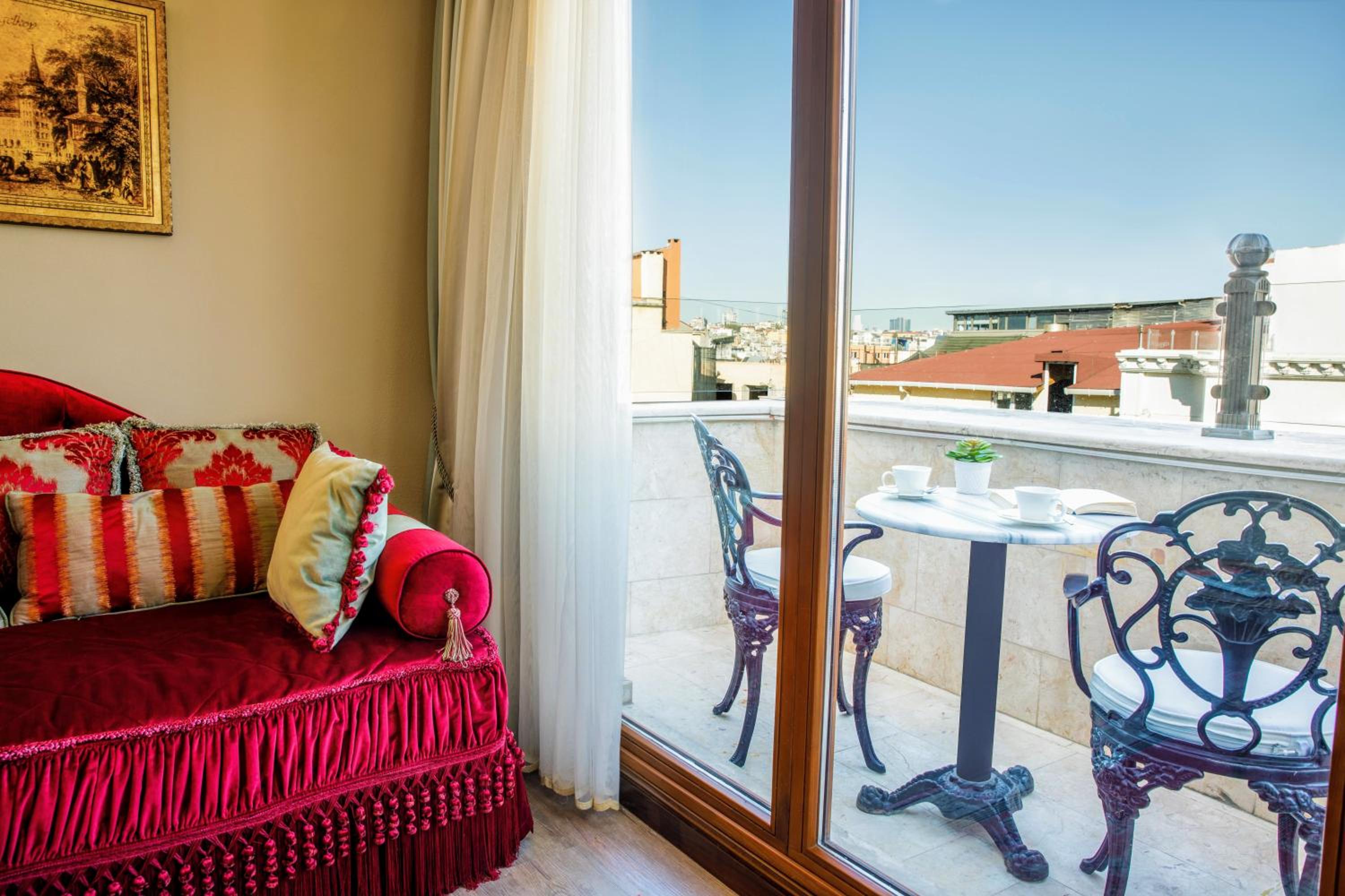 Superior Suite photo 3