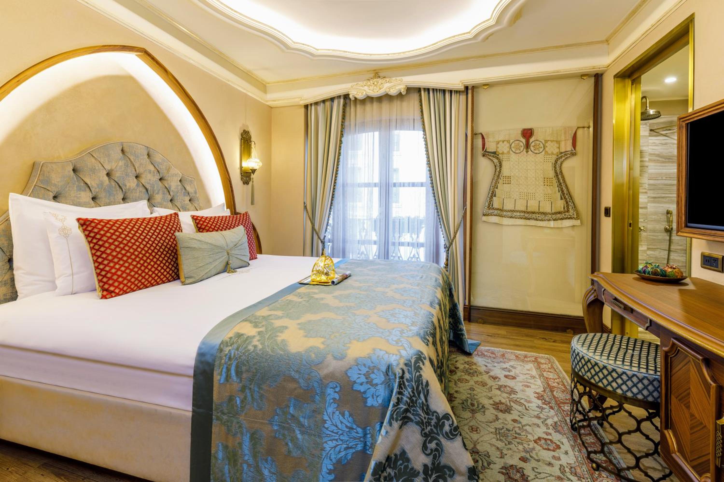 City Room - Photo 4