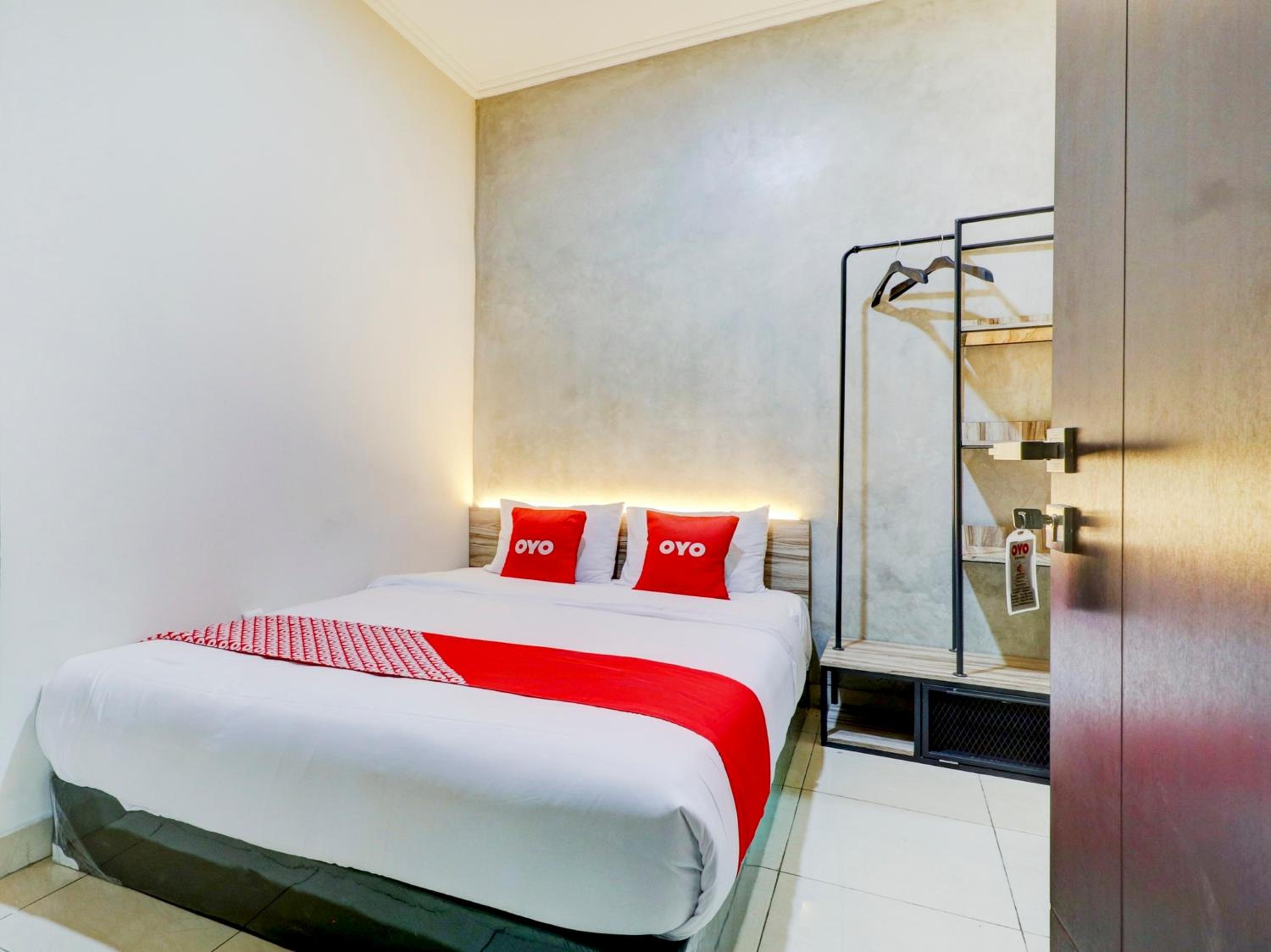Standard Double Room photo 3