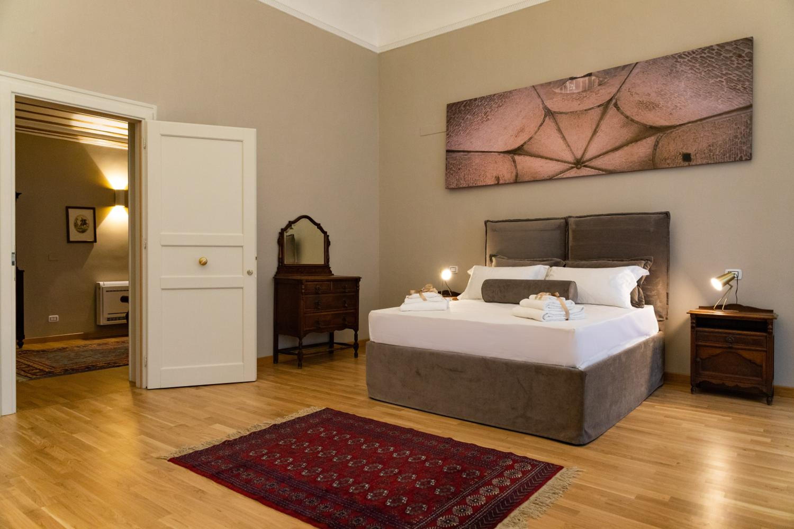 Superior Suite - Photo 1