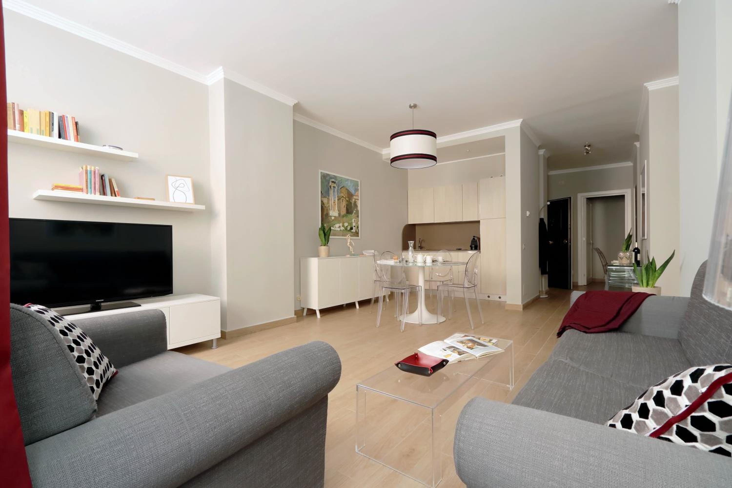 Two-Bedroom Apartment photo 2