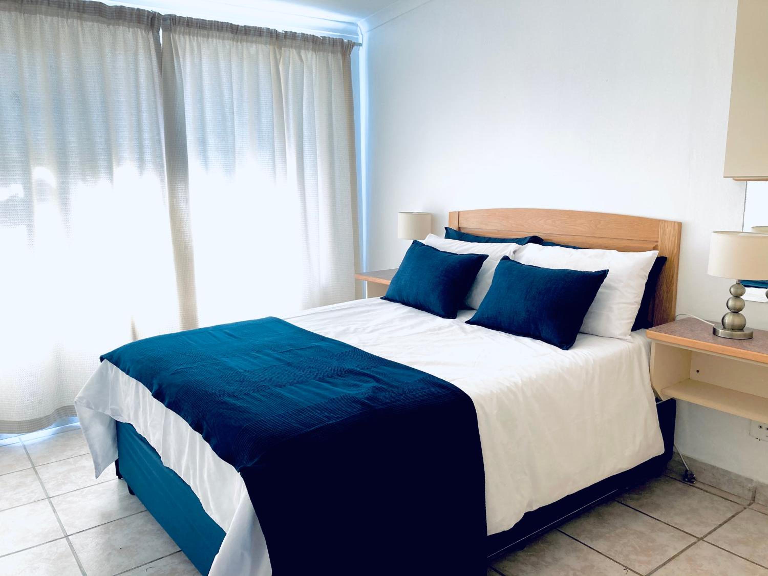 Three-Bedroom Apartment (8 Adults) photo 3