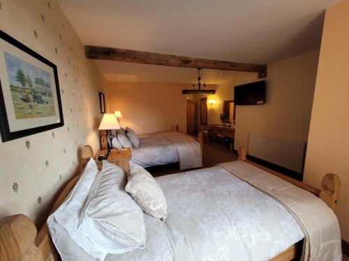 Standard King Room