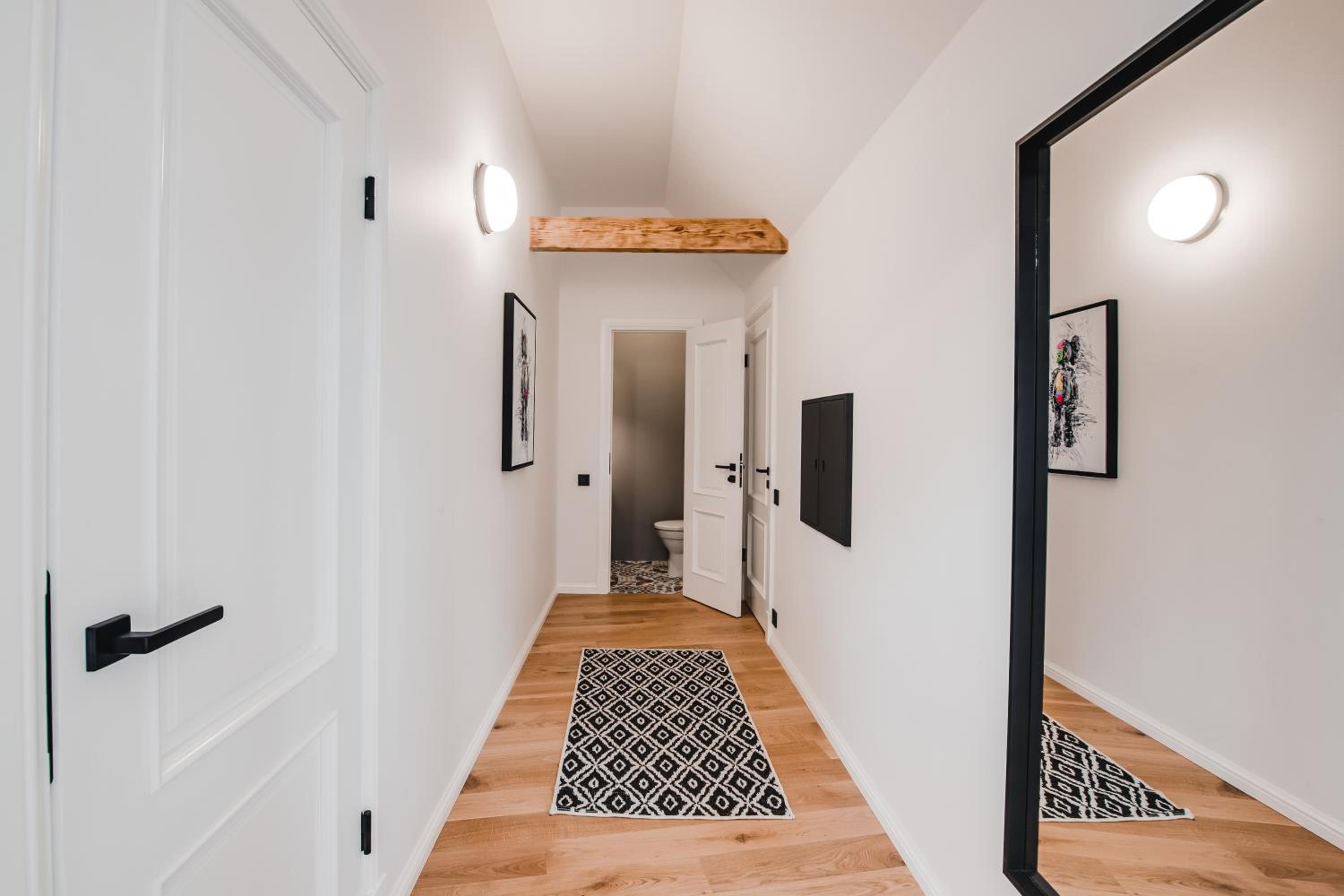 Three-Bedroom Apartment - Photo 4
