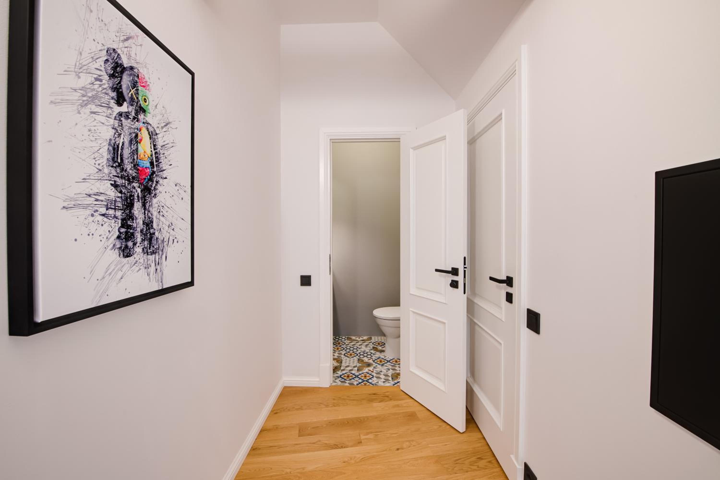 Three-Bedroom Apartment - Photo 6